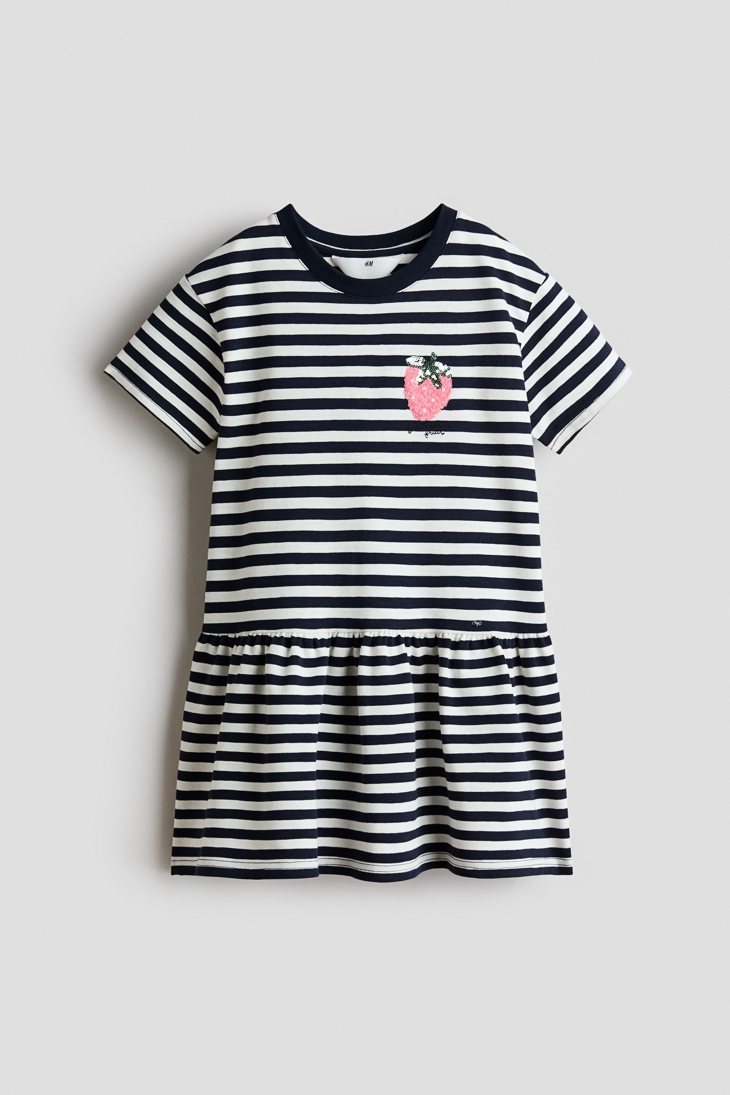 Motif-detail T-shirt dressModel