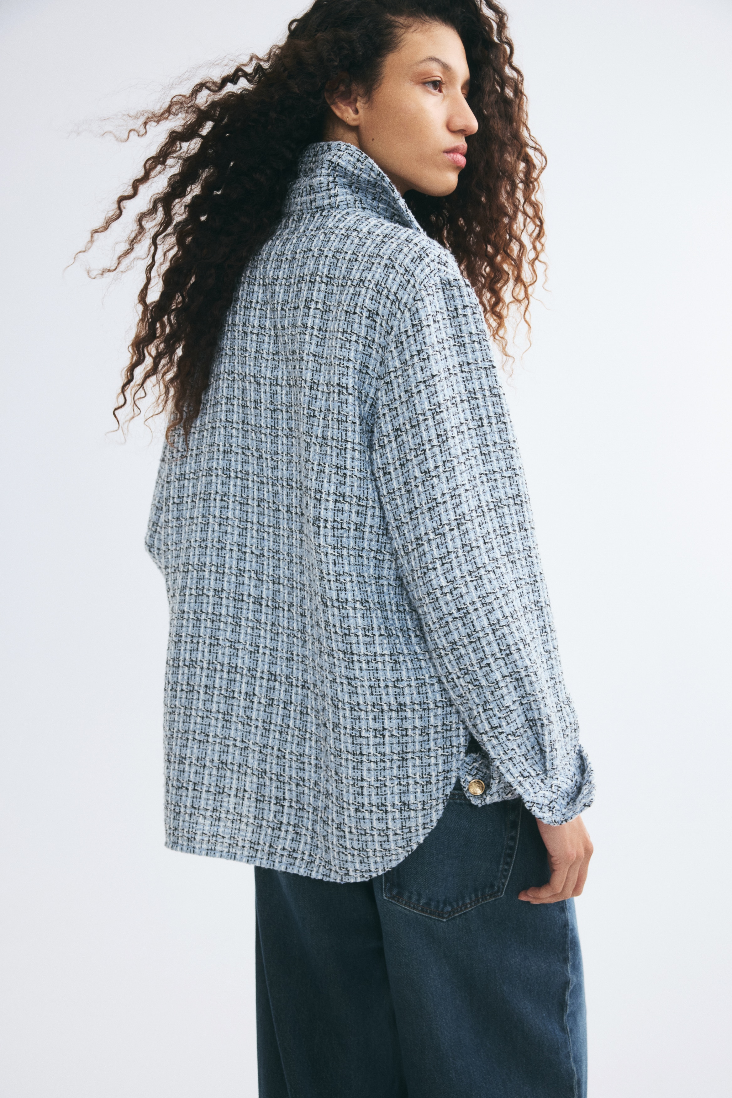 Bouclé Overshirt - thumbnail 10
