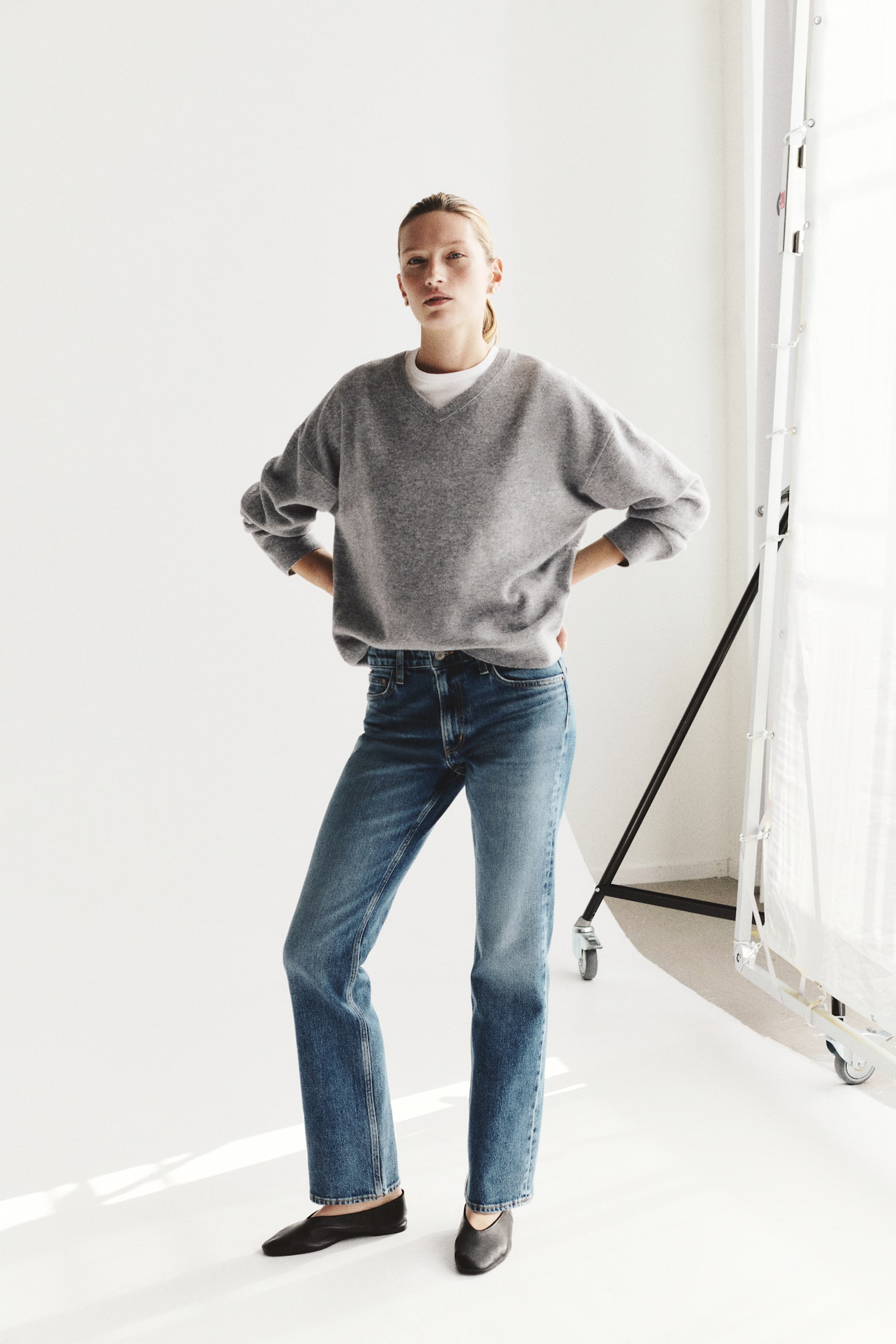 Женский свитер H&M V-Neck Wool, цвет: Серый меланжевый — фото 3
