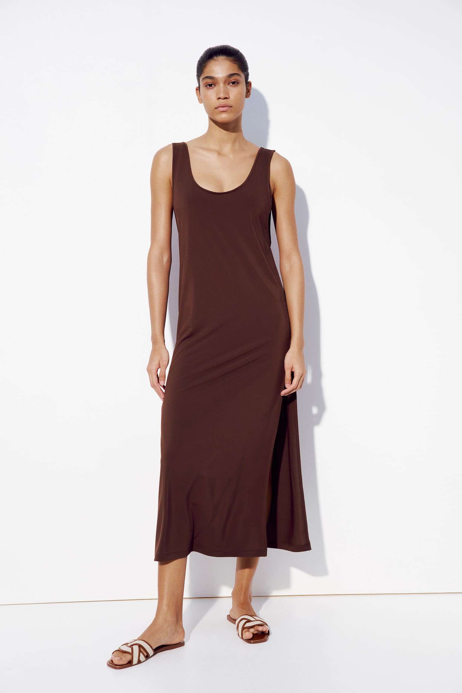 Scoop Neck Beach Dress - Dark brown/Black - 4