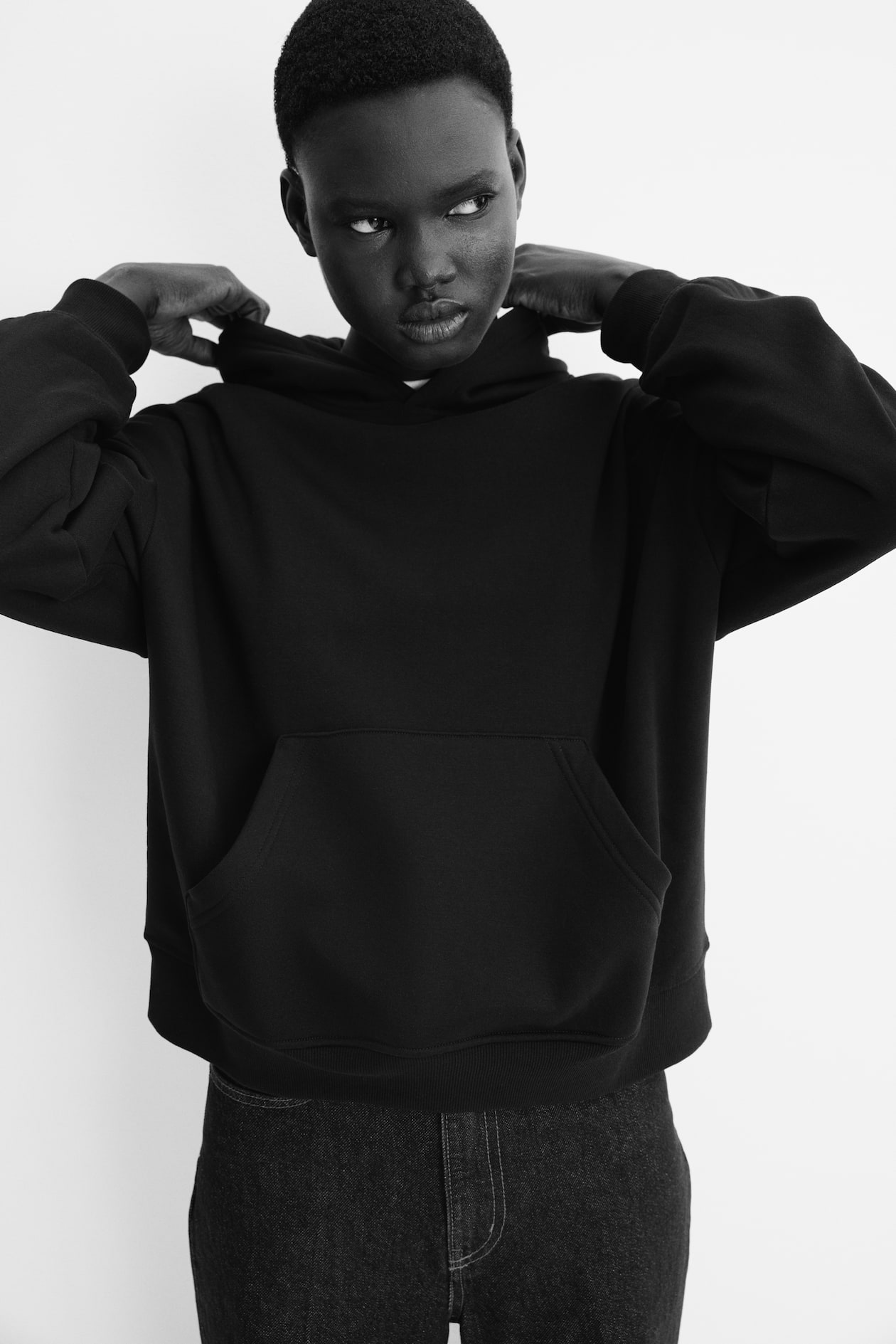 Bluza z kapturem - Czarny - ONA | H&M PL