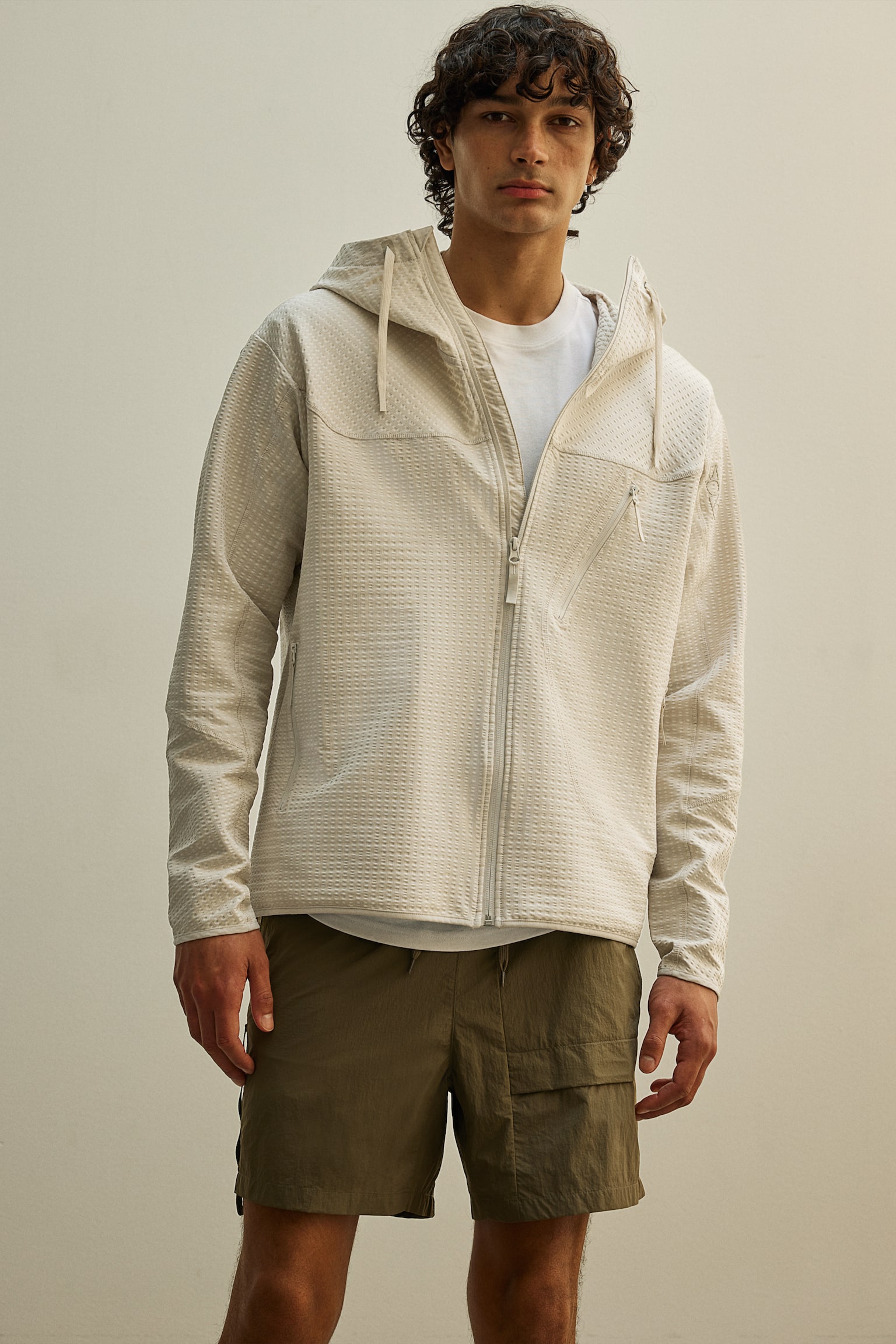 Regular Fit Mid Layer Jacket In DryMove™ - Light beige/Black - 4