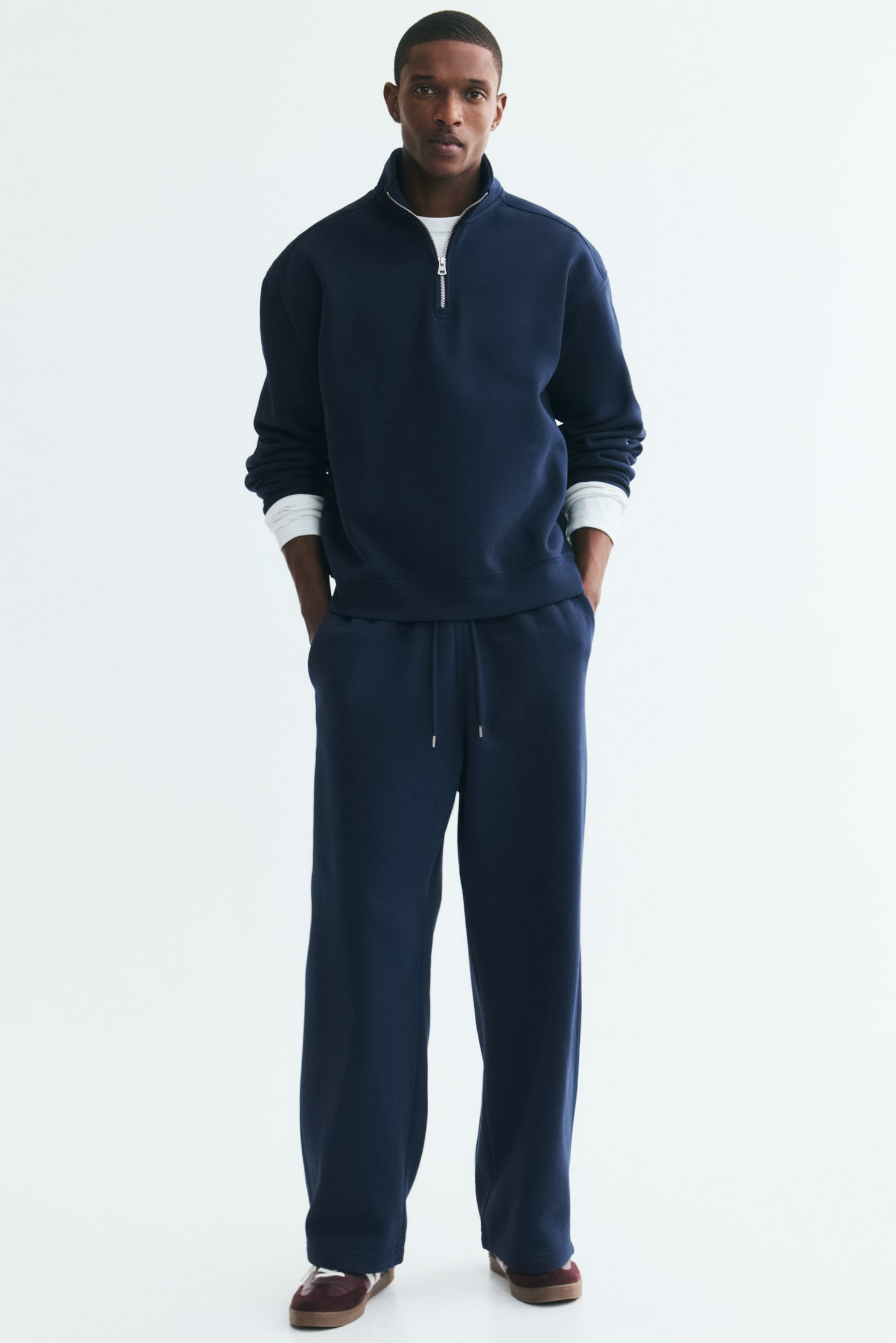 Loose-Fit Sweatpants - Navy blue/Black/Light gray melange/Dark gray/White/Brown - 1