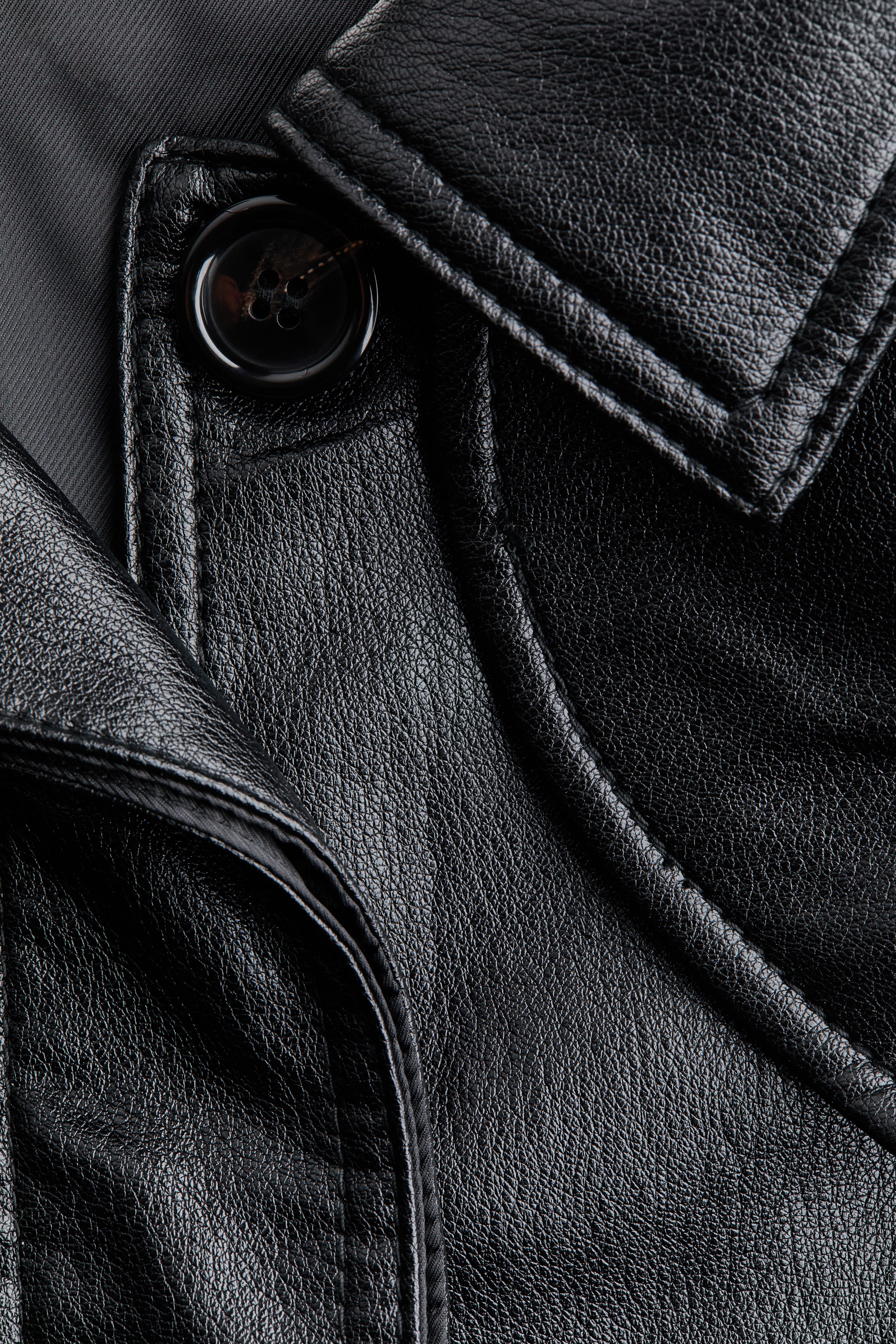 Veste ample en tissu enduit