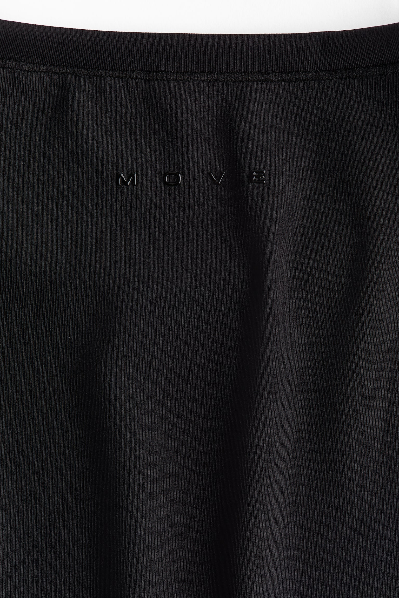Женская футболка H&M Move Sports T-Shirt with SculptMove™, цвет: Чёрный — фото 7