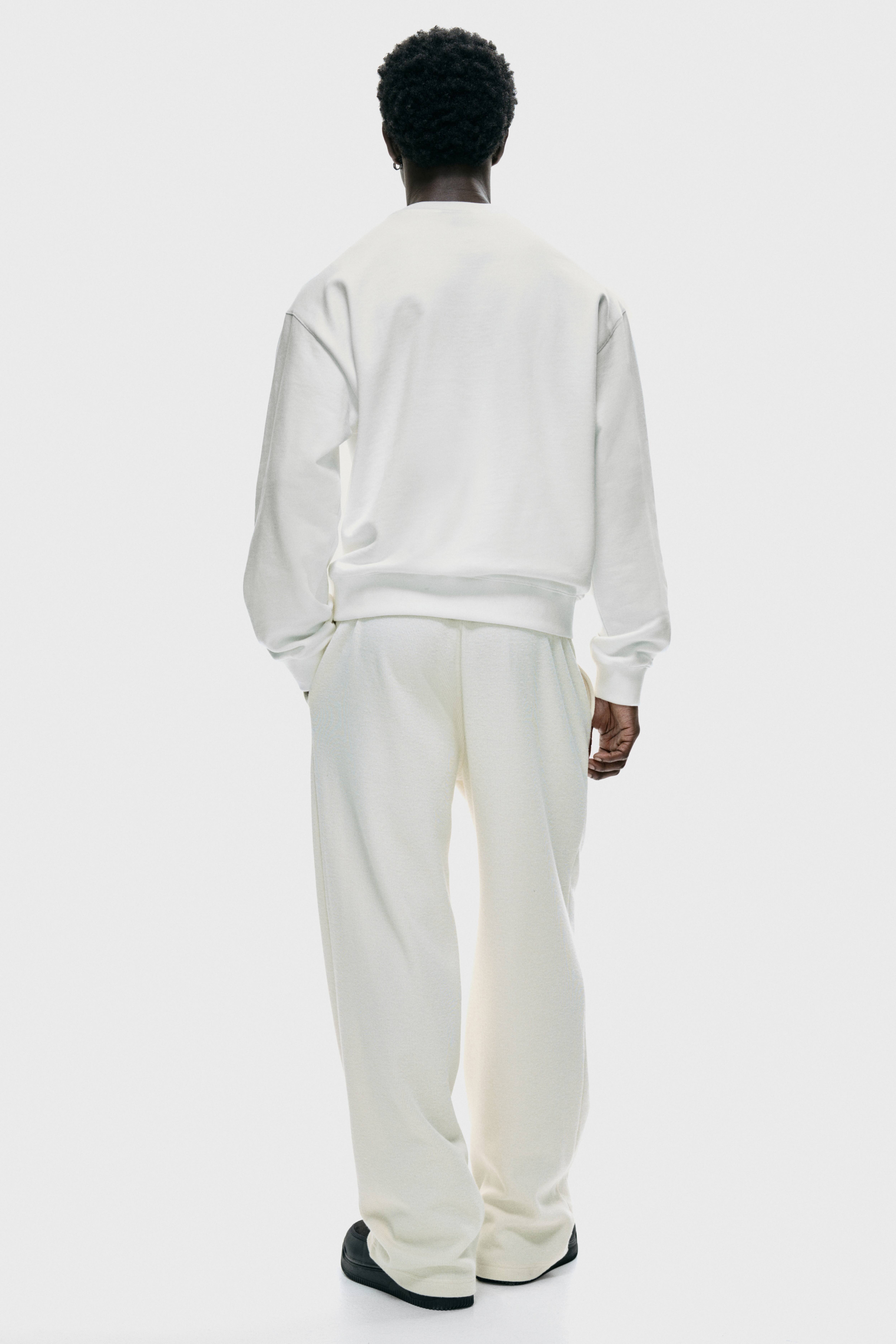 Loose-Fit Sweatshirt