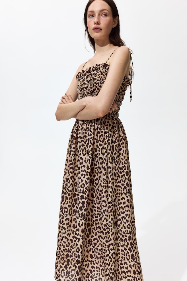Vestido de tirantes con cuerpo nido de abeja - Beige/Estampado de leopardo/Blanco/Rayas/Rojo vivo - 1