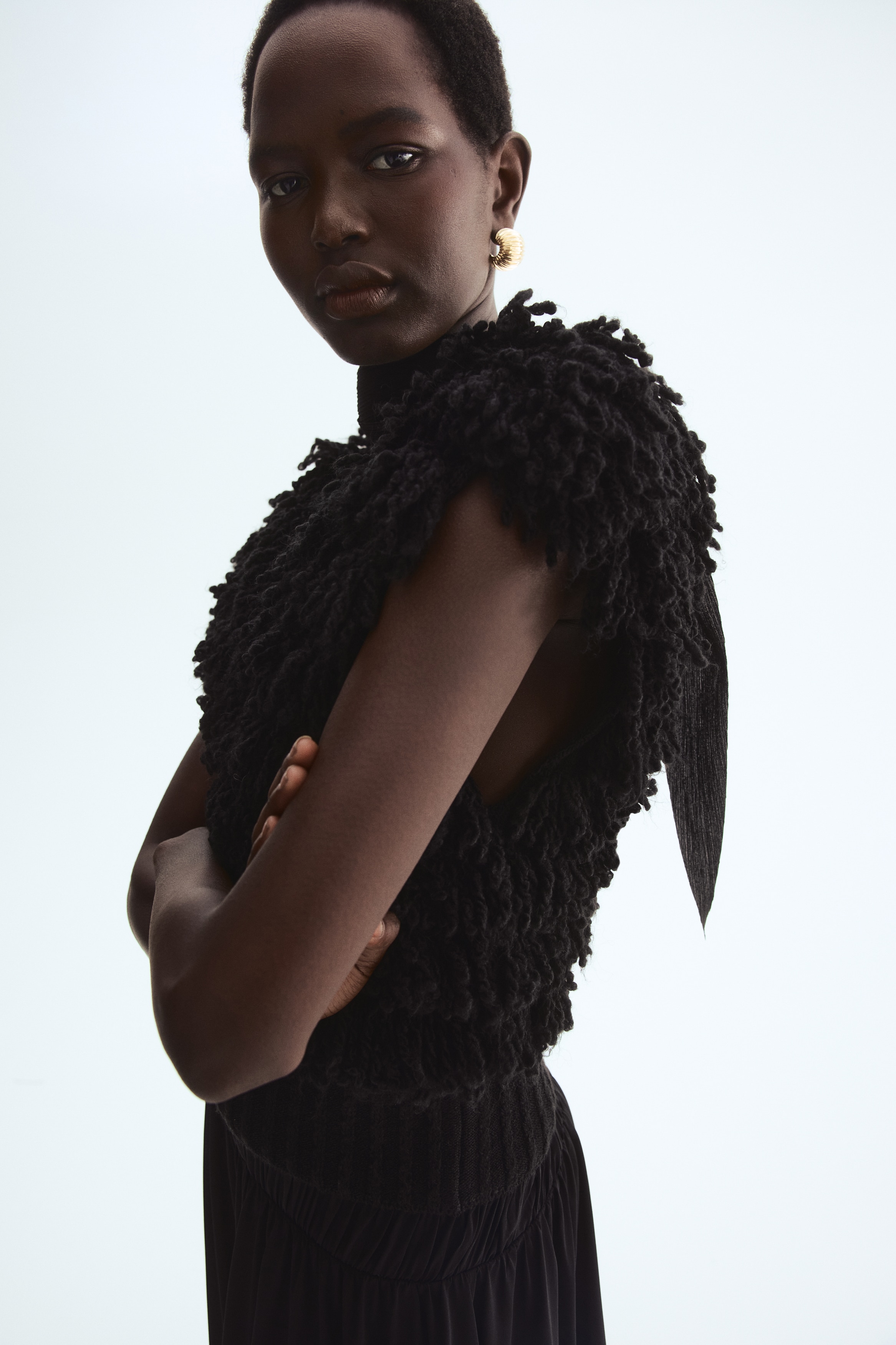 Pletená vesta s třásněmi - Černá