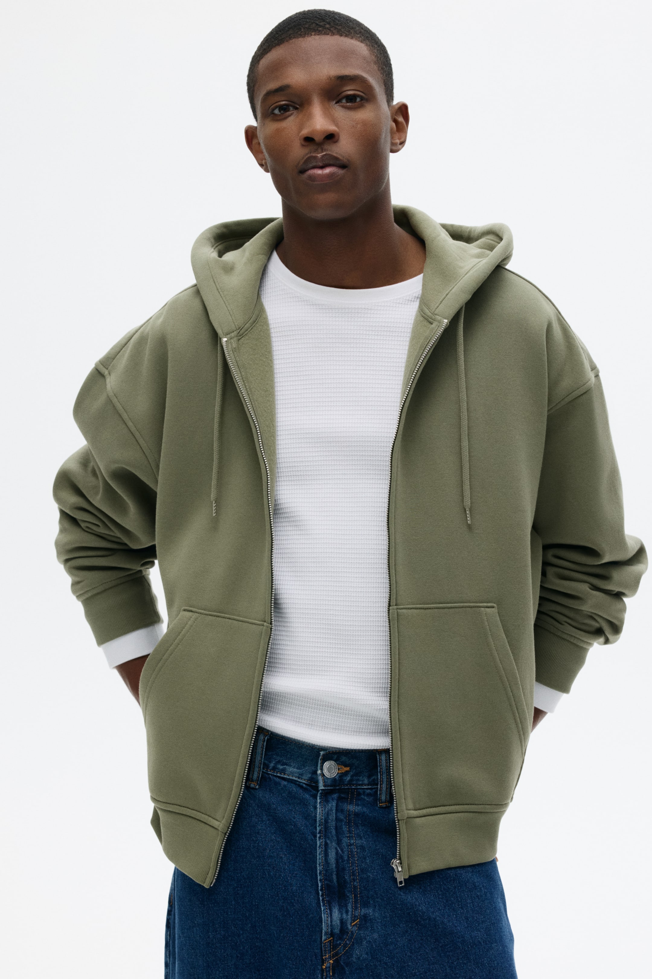 View larger image: Loose  Fit Zip-through hoodie - Khaki green - Men | H&M 1