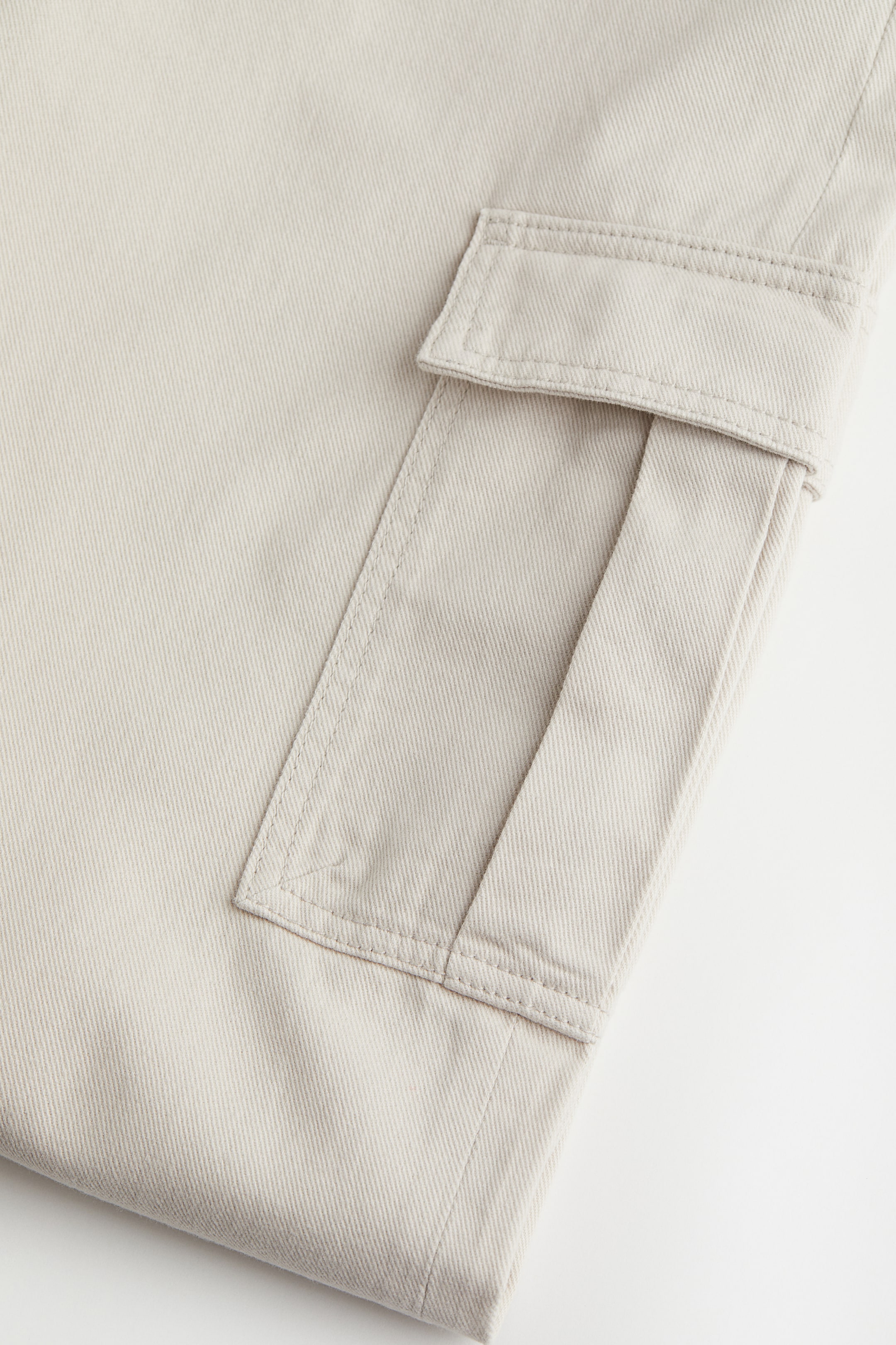 View larger image: 90s Baggy High Waist Jeans - Light beige - Ladies | H&M IN 3