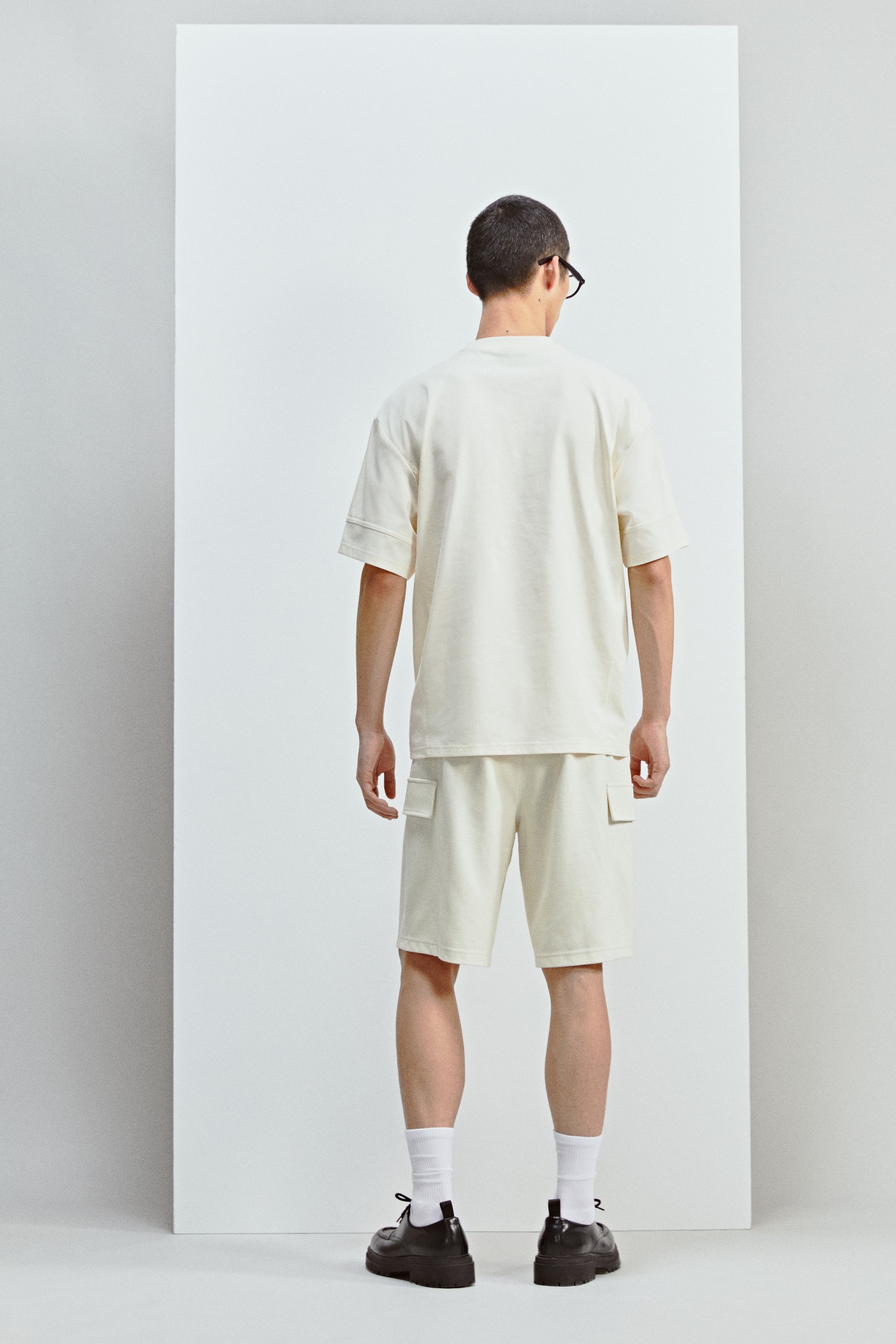 KITH Grahamベージュ ポロシャツ ショートパンツ セット M 極美品 KITH キス ハーフパンツ ショートパンツ ジョーダン