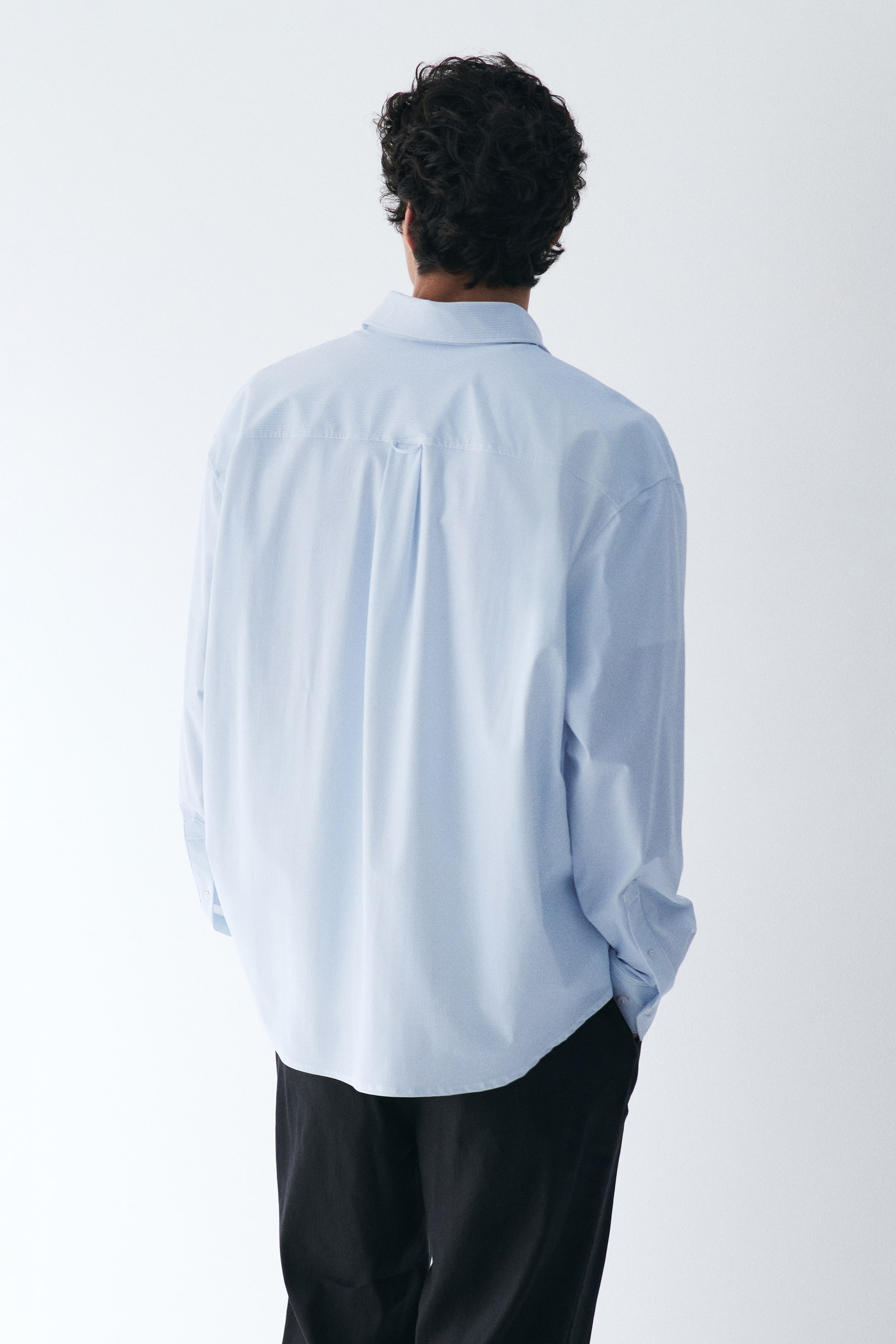 Cooling Loose-Fit Shirt