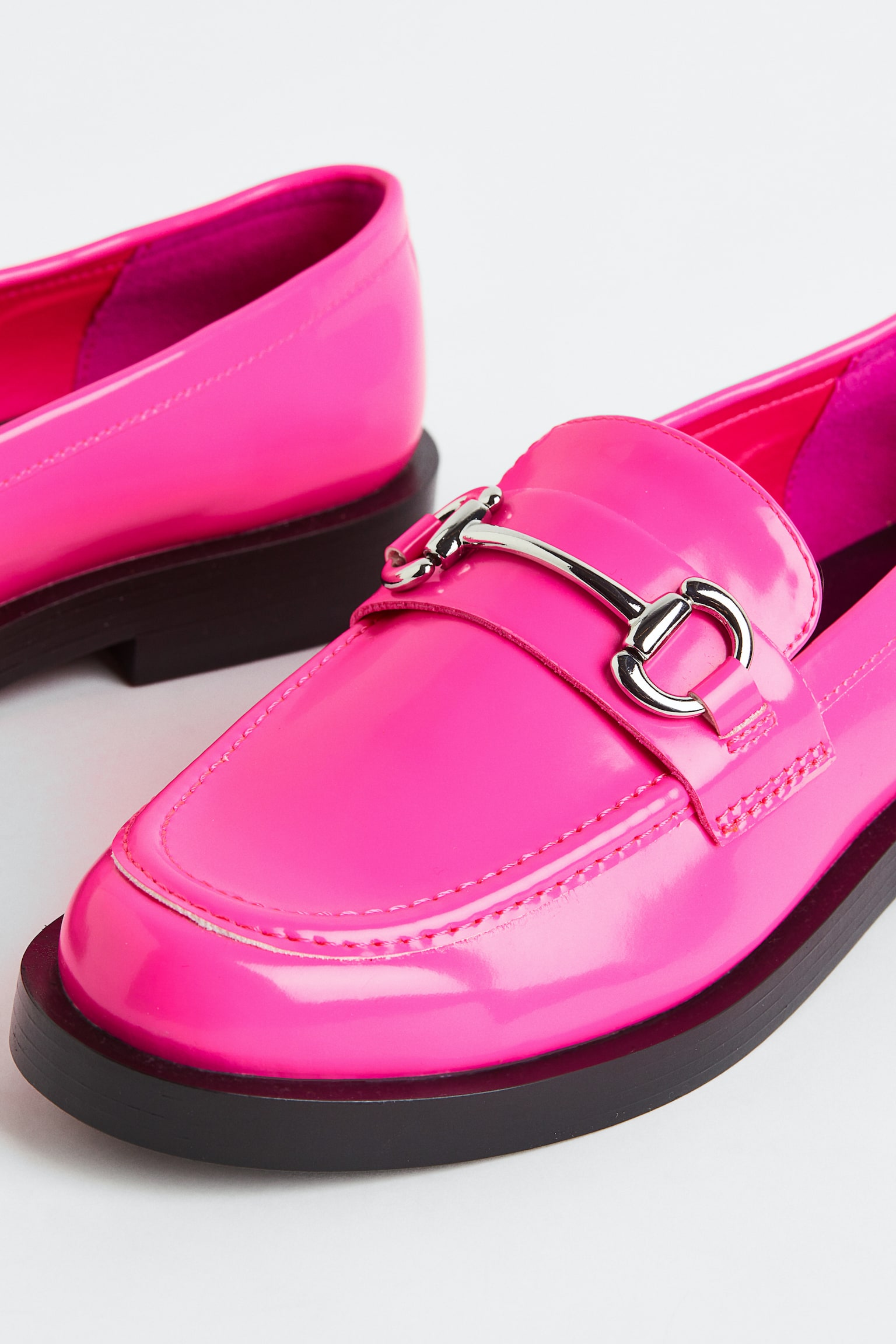 Loafers - Bright pink/Black - 3