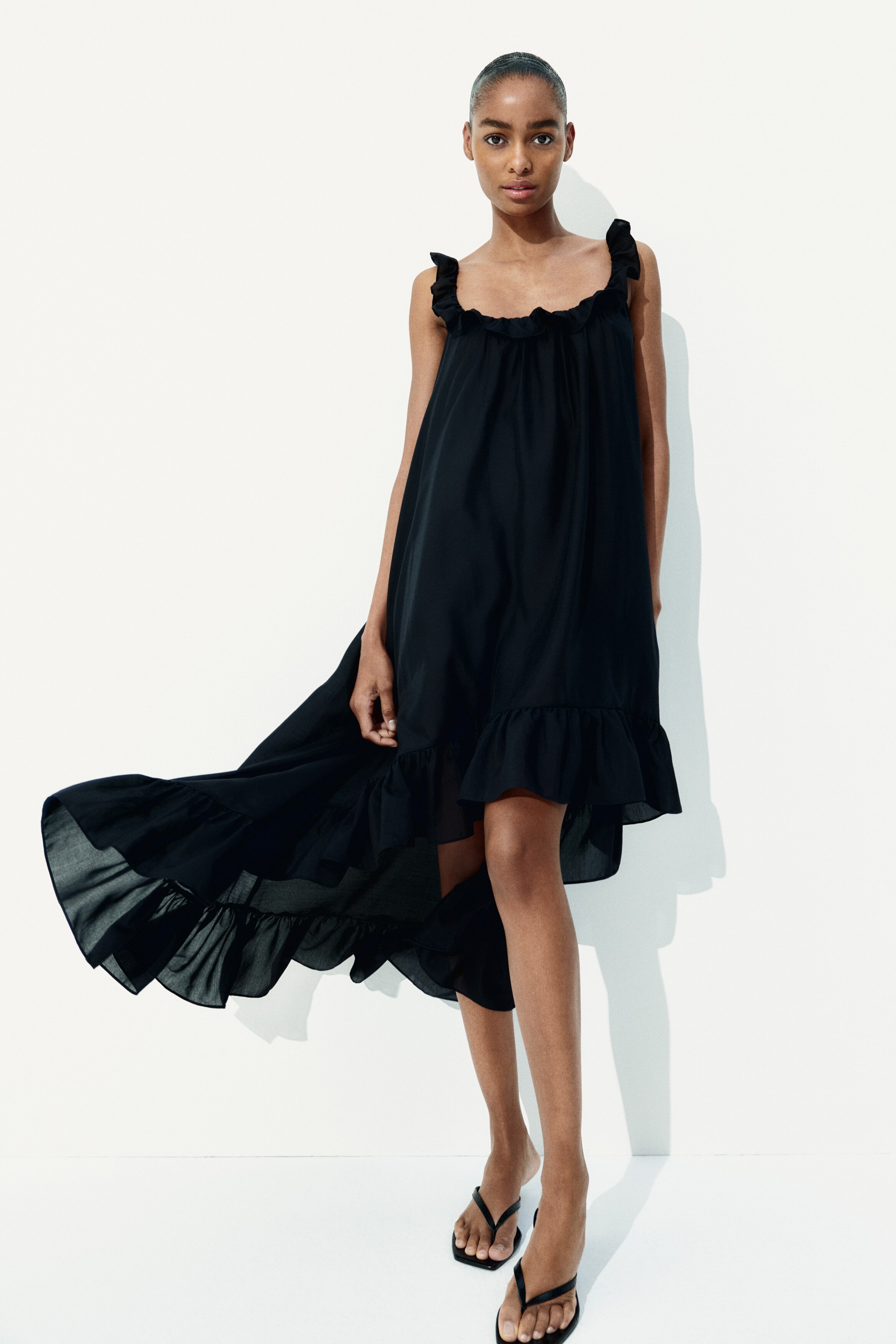 フリルトリムワンピース - ブラック - レディース | H&M JP