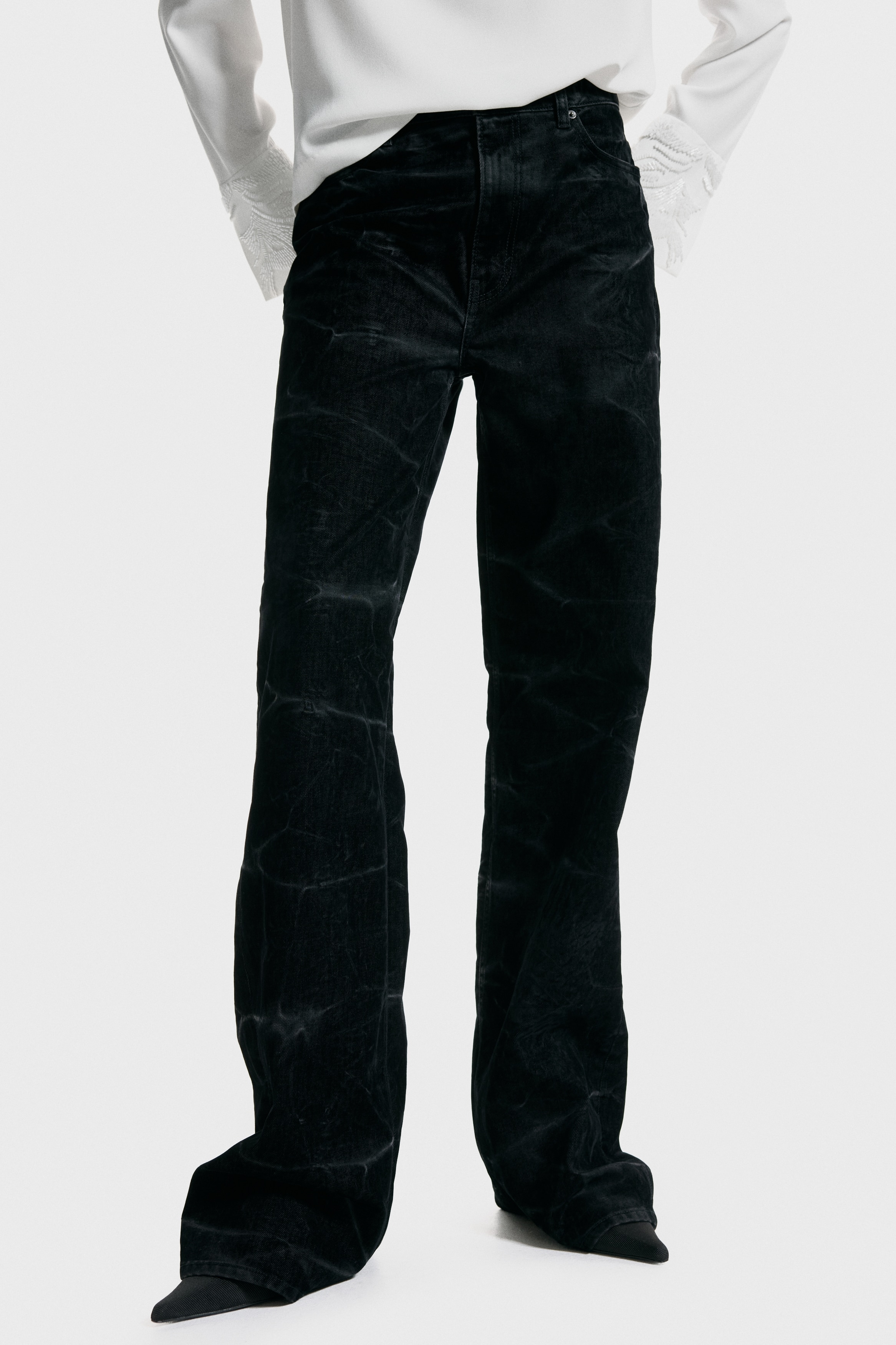 Flocked jeans