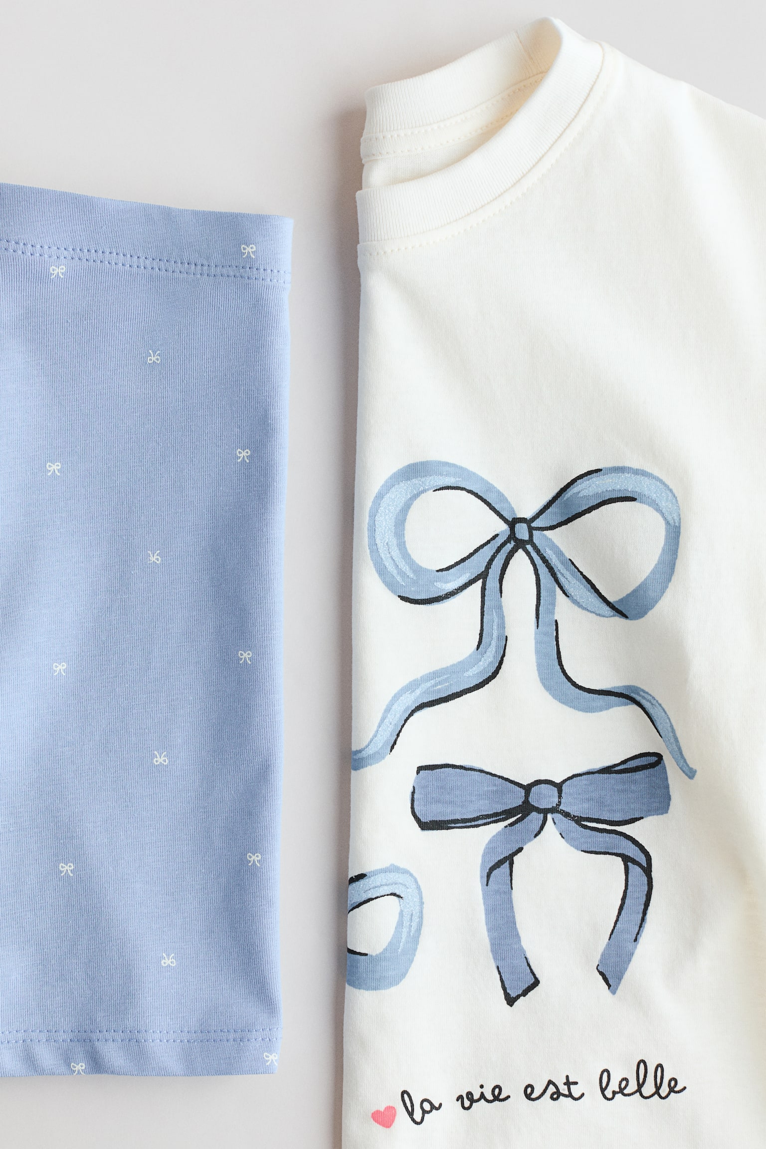 2-piece cotton jersey set - Light blue/Bows/Light turquoise/Cherries/Light purple/Strawberries/Light pink/Croissant/Cream/Cherries/Light beige/Heart/White/Floral - 2