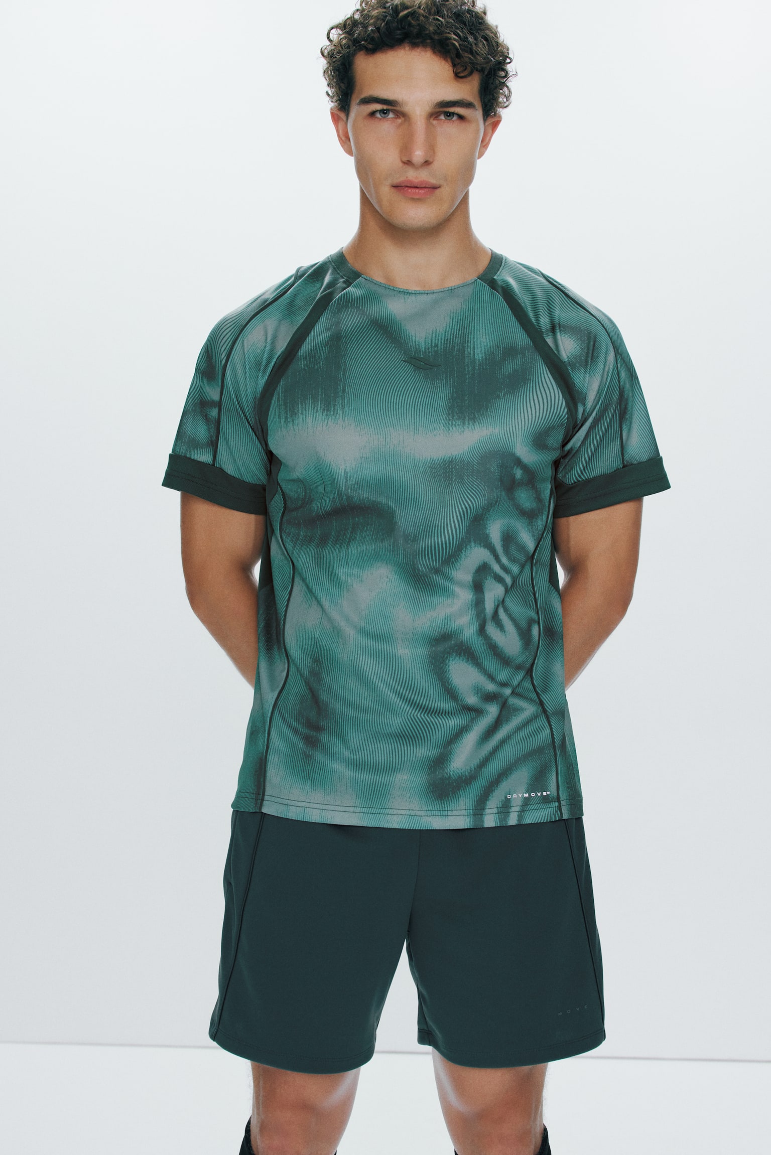 Мужской топ H&M Move Regular-Fit Soccer Jersey with DryMove™, цвет: Сосновый зелёный — фото 3