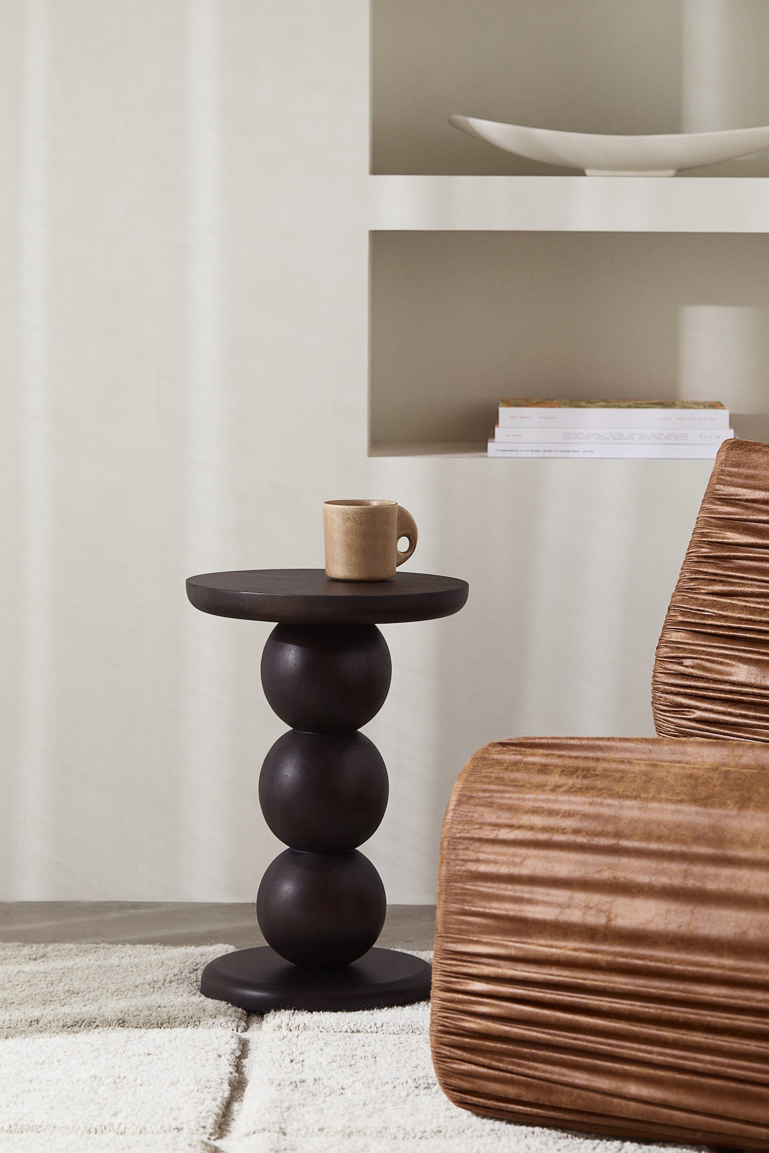 Mango wood side table - Dark brown - 2