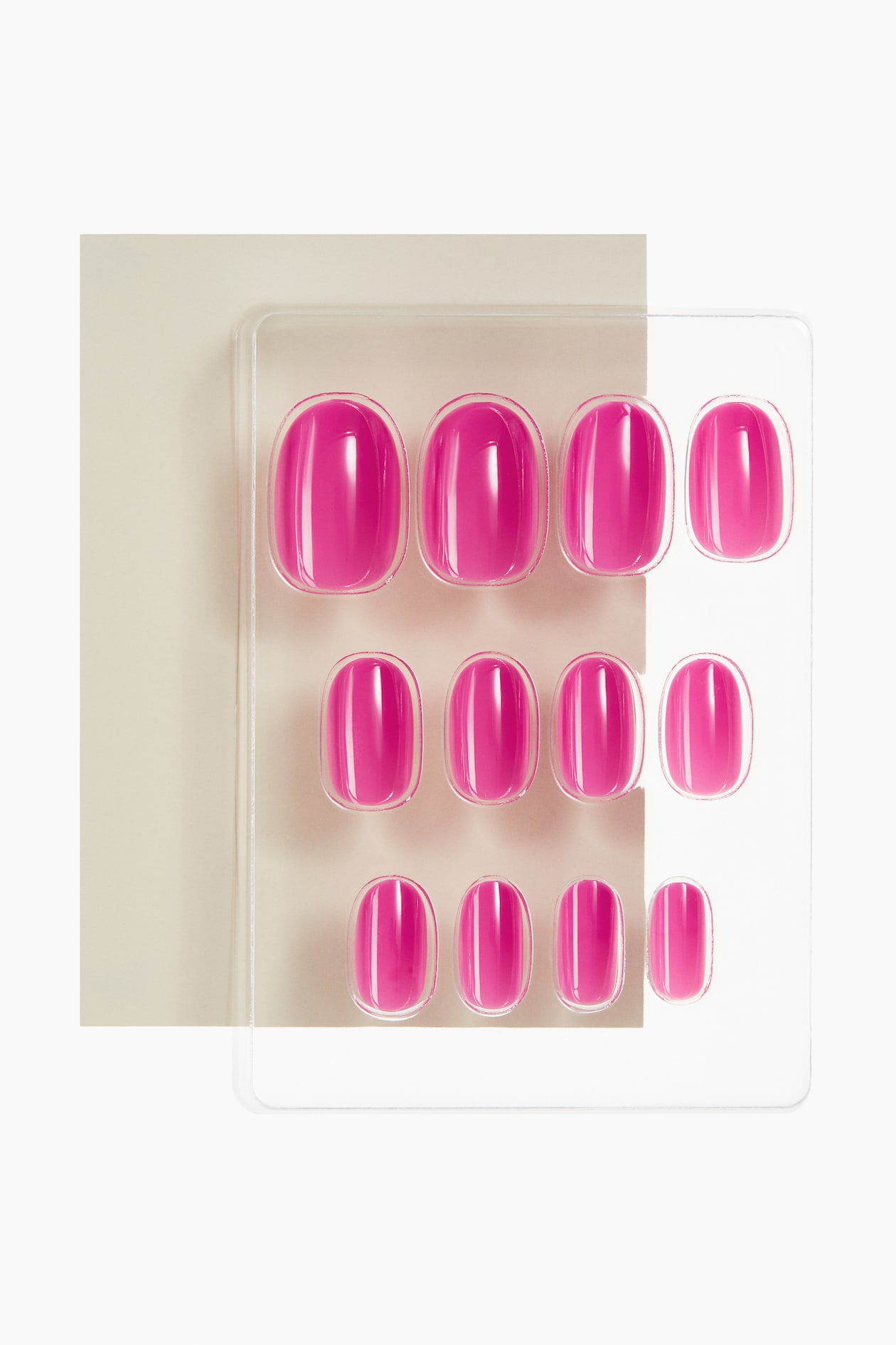 Press-on Nails - image 2