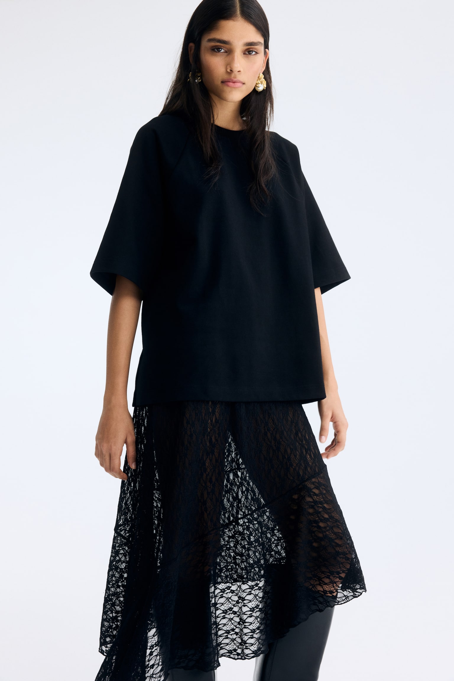 Asymmetric lace skirt - Black - 5