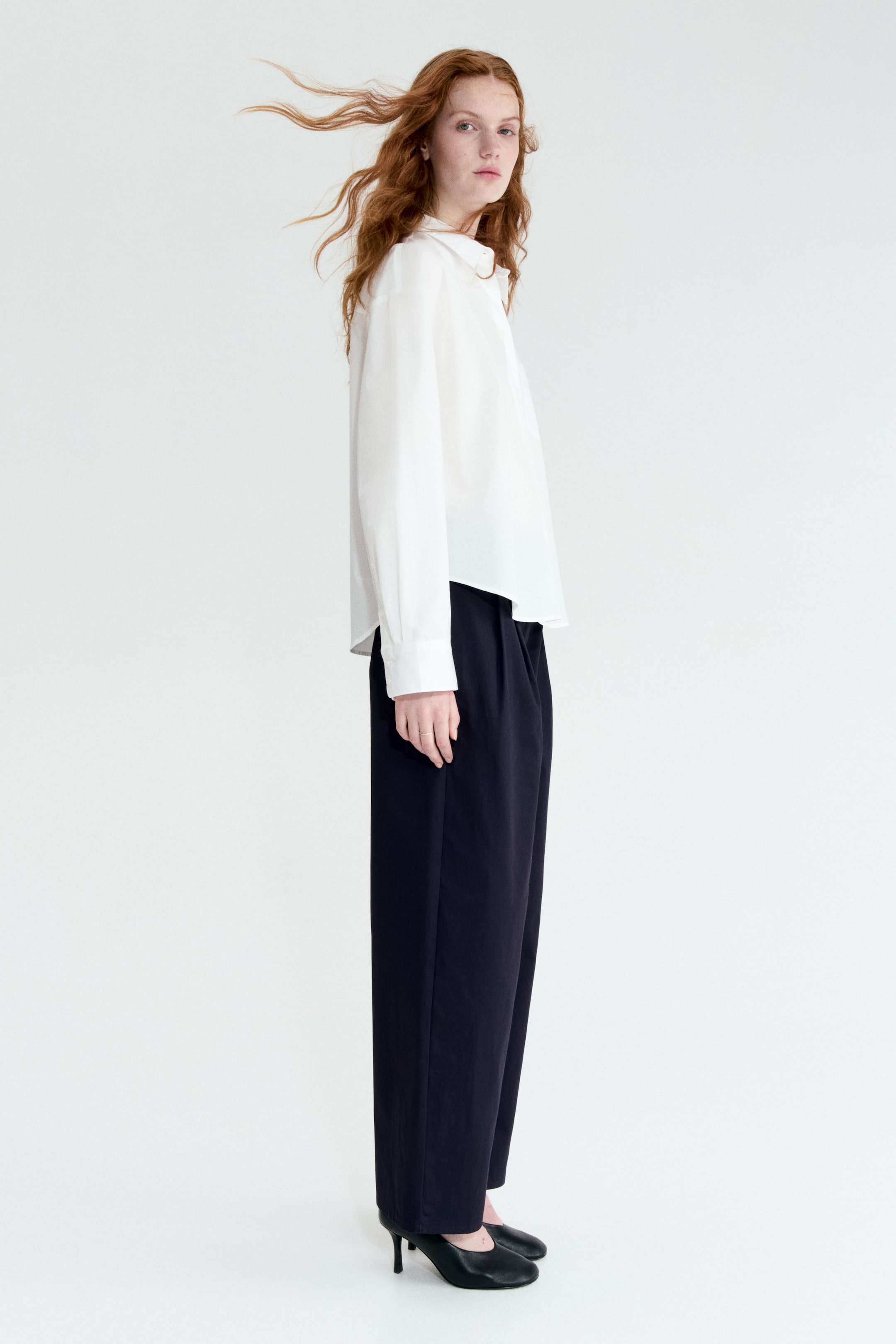 View larger image: Tailored cotton trousers - Navy blue - Ladies | H&M 1