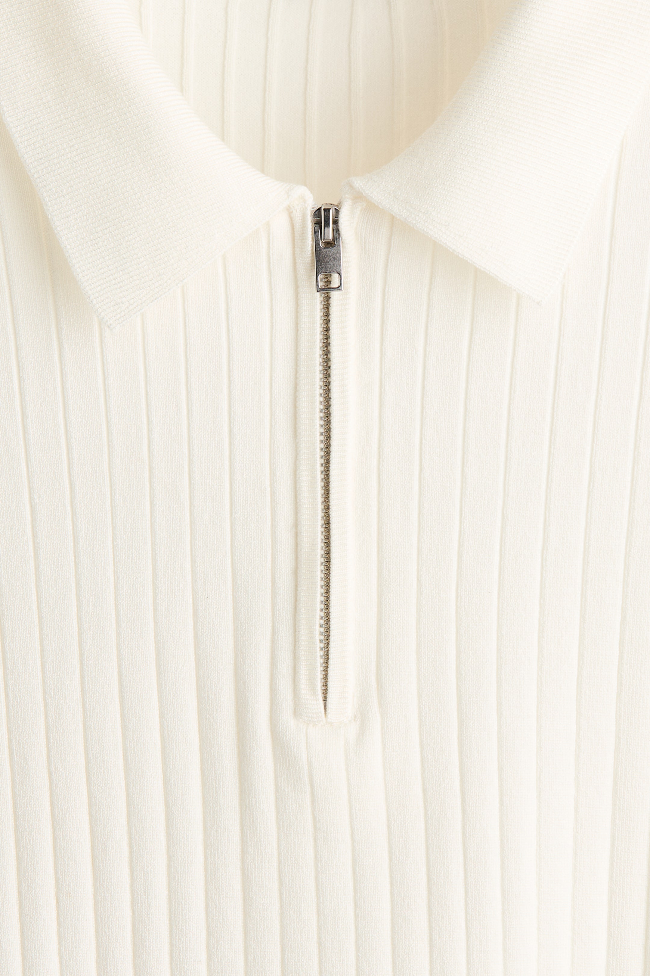 Ampliar la imagen: Slim Fit Polo shirt - Crema | H&M MX 2