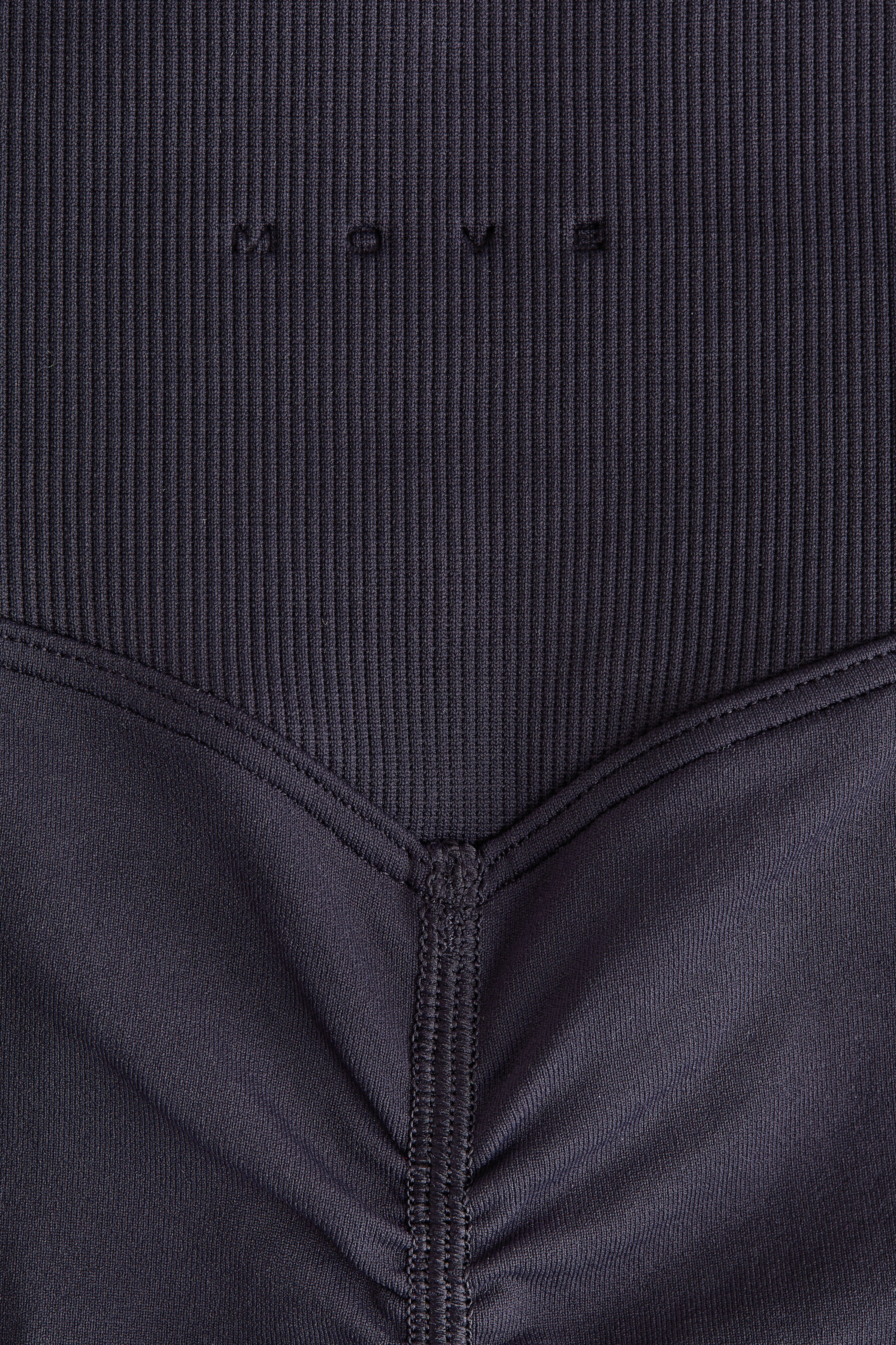 Seamless Sports Leggings with DryMove™