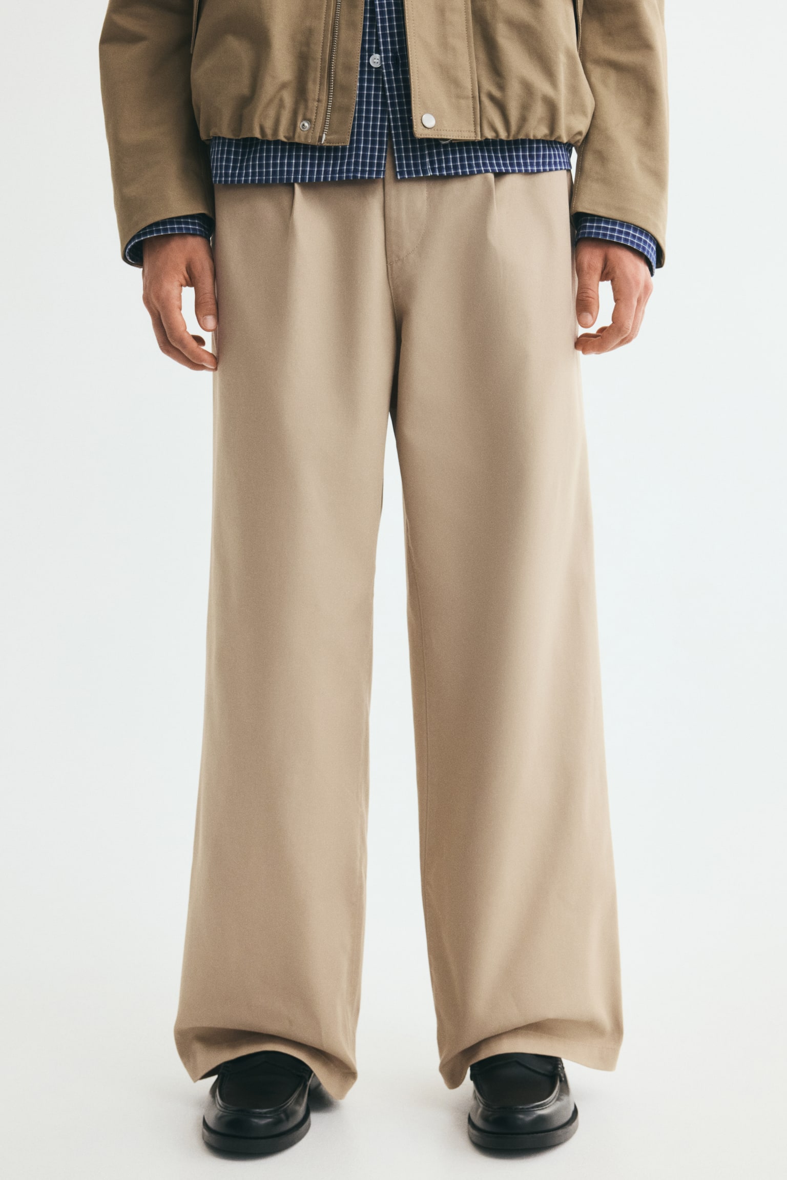 Мужские брюки H&M Loose-Fit Chinos, цвет: Бежевый — фото 3
