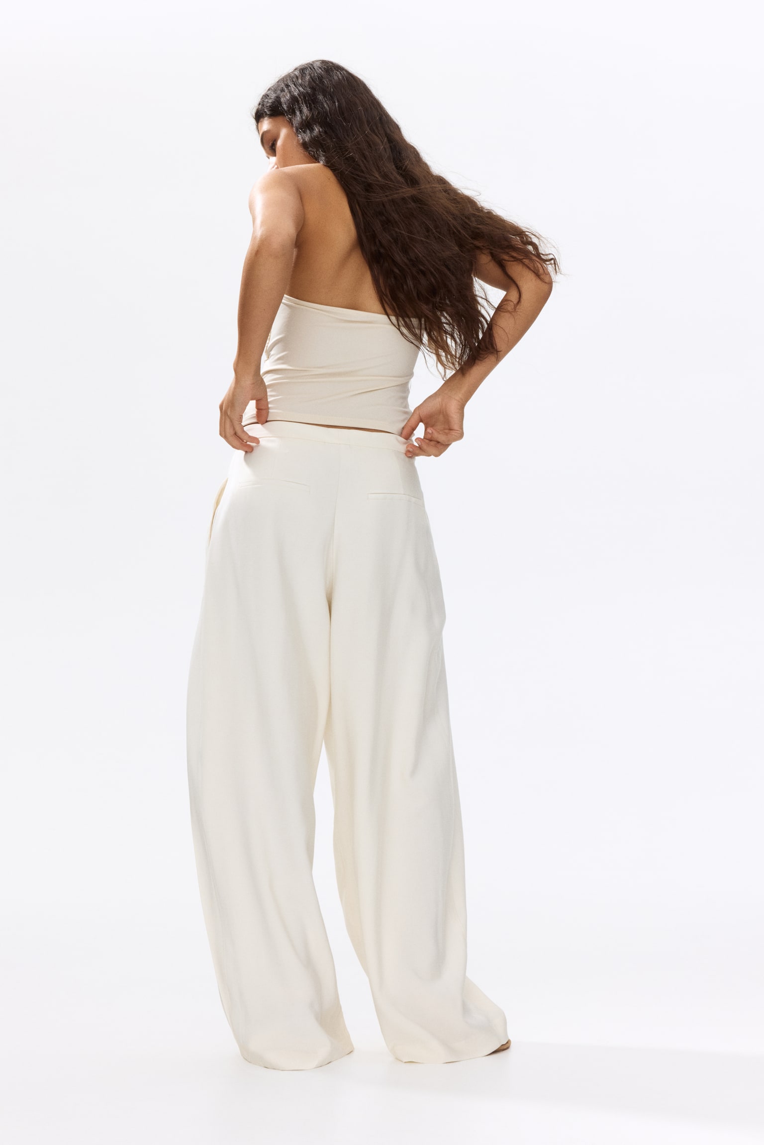 Pantalon à jambes ballon avec détails croisés - Crème/Brun foncé - 7