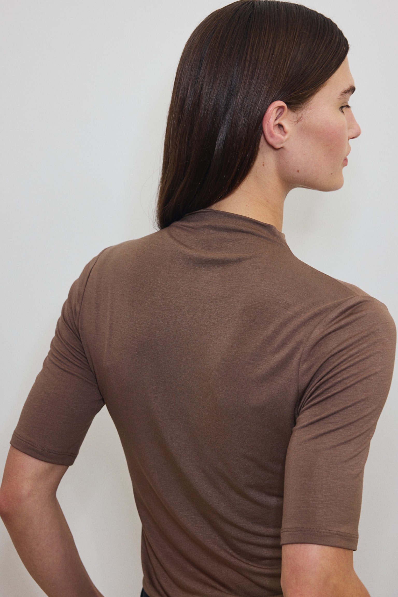 Футболка Warming Slim Fit із високим коміром - Коричневий/Білий - 6
