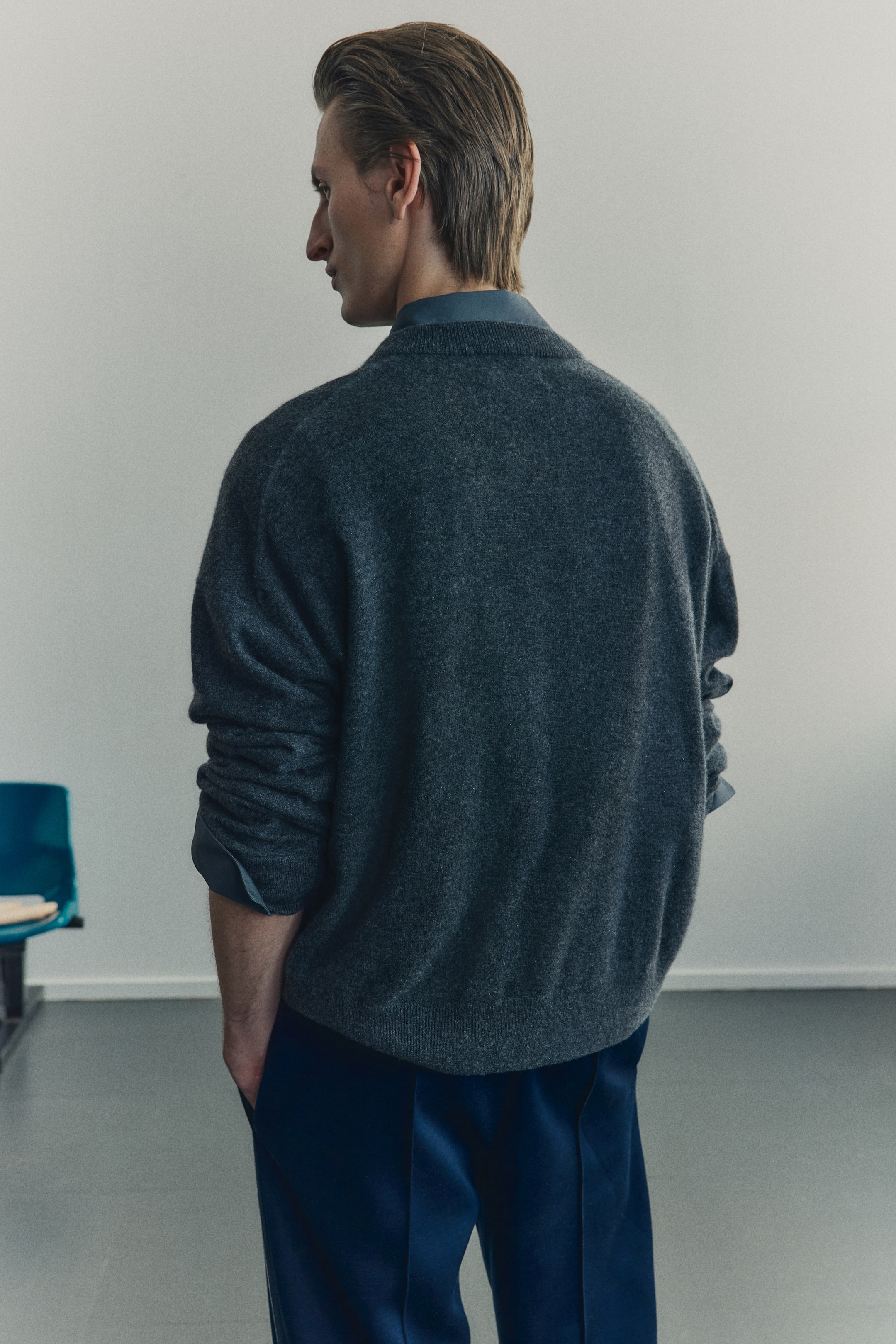 Prikaži veću sliku: Džemper od kašmira Loose Fit - Tamnosivi lapor - Men | H&M RS 4