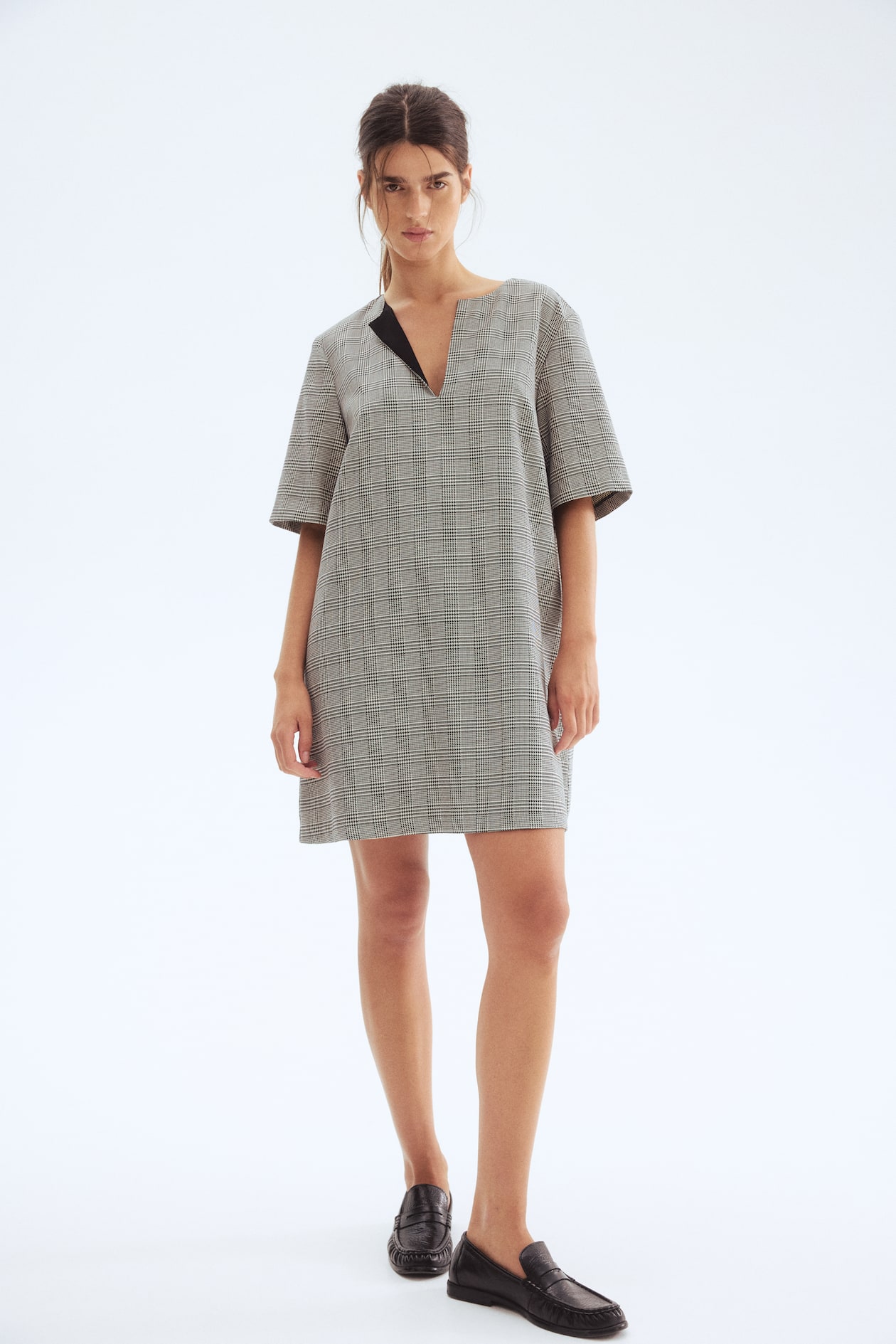 Short-Sleeved Dress