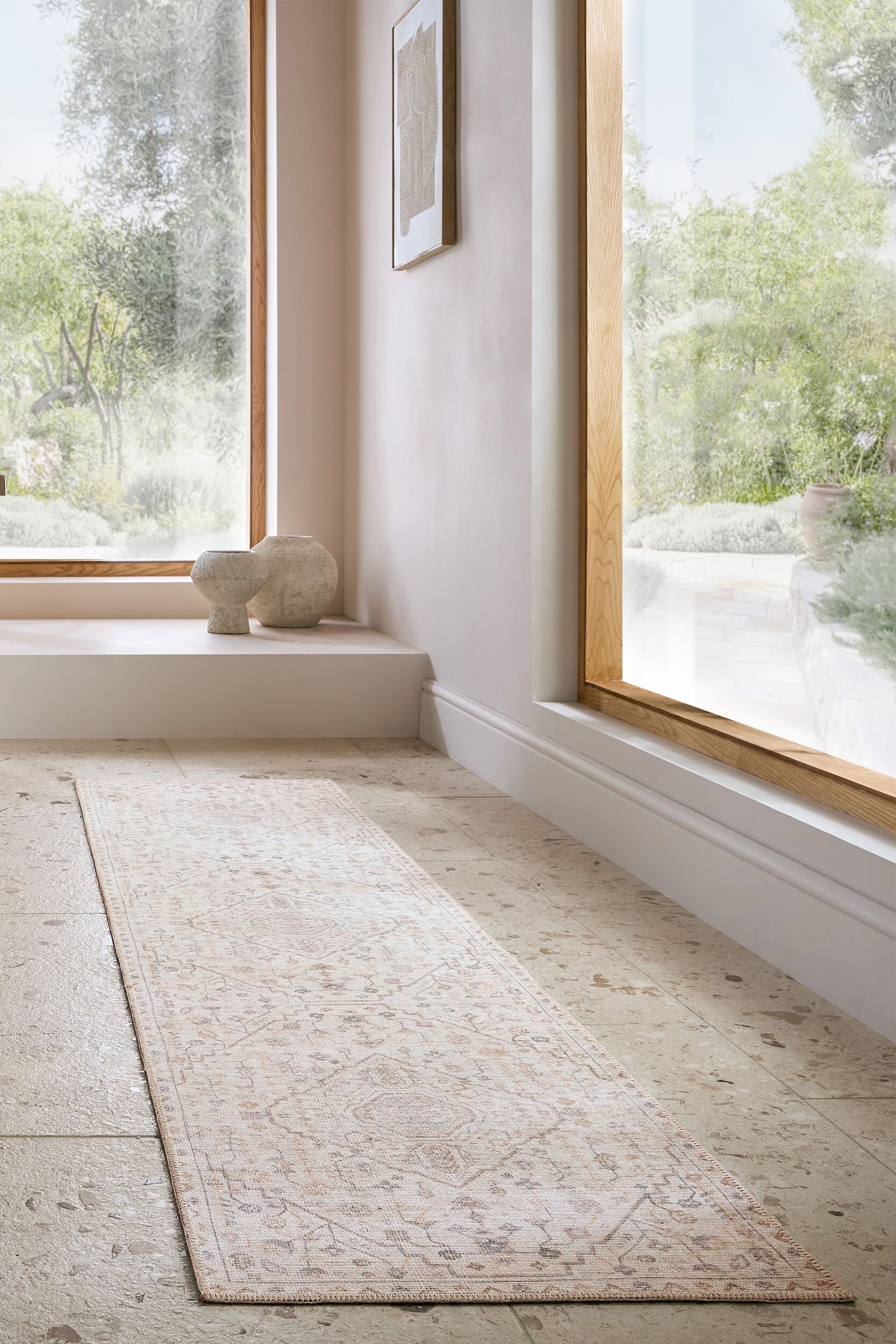 Teo Washable Traditional Runner Rug - Natural