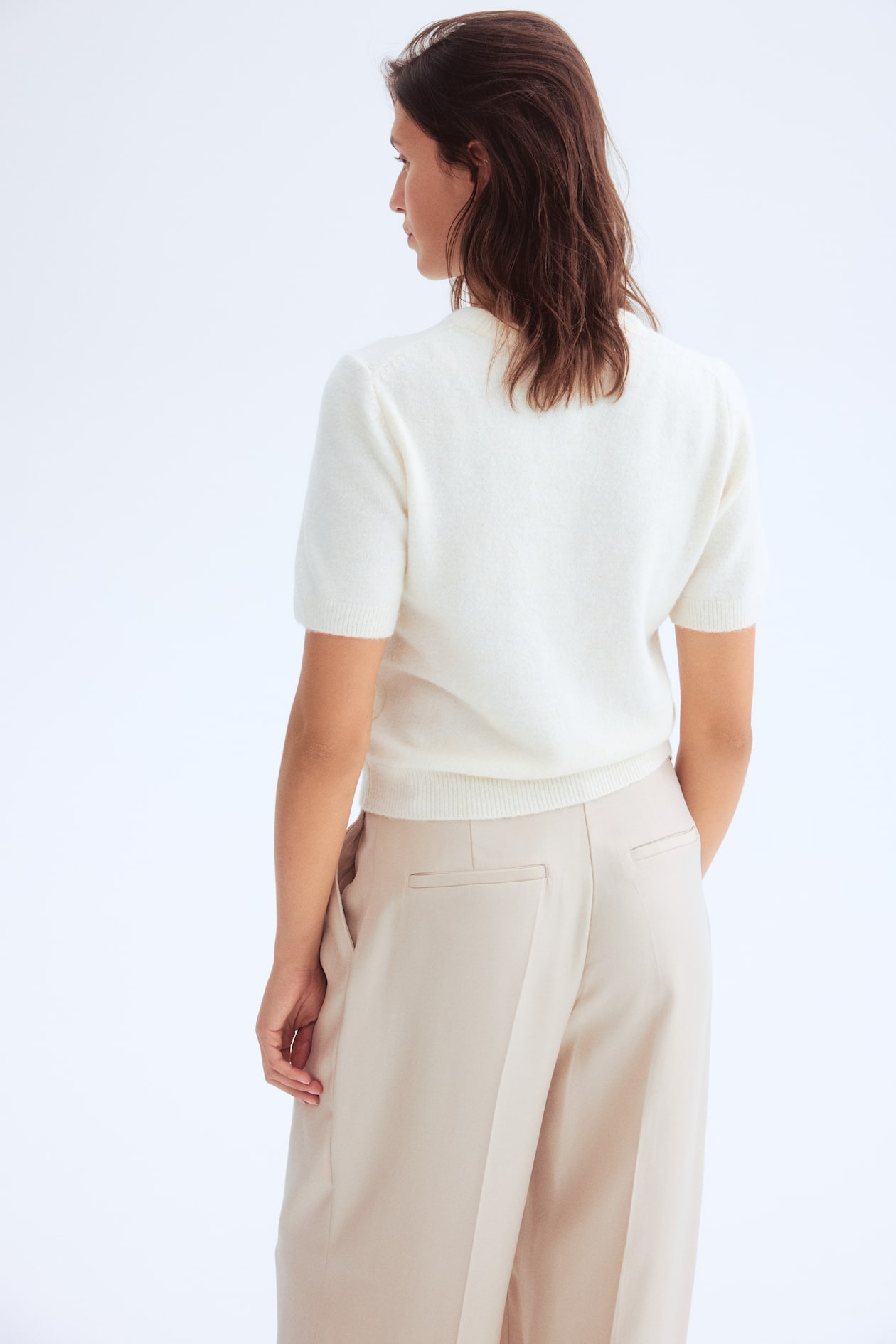 Fine-knit Sweater - image 5