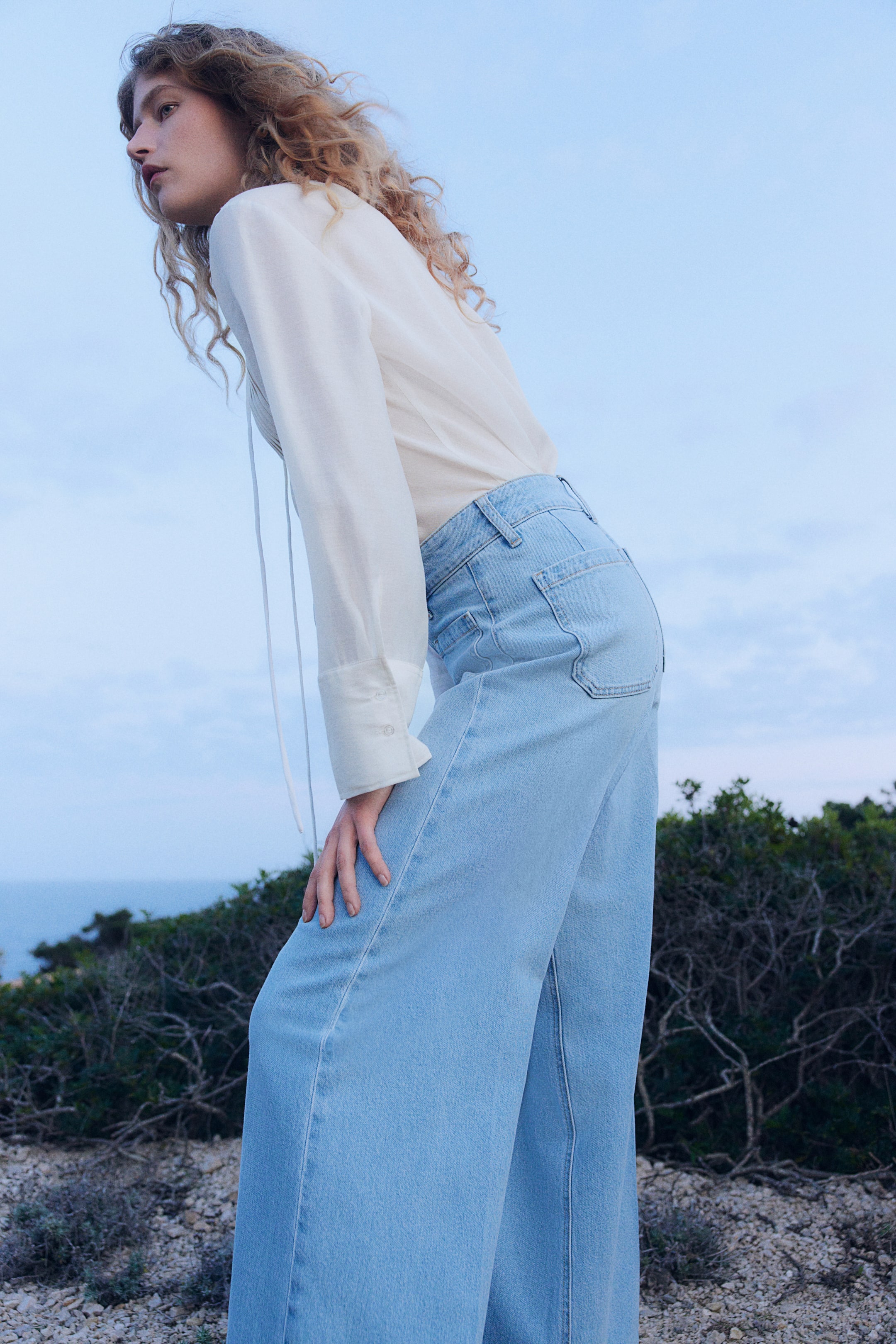 Blouse with Lace Collar