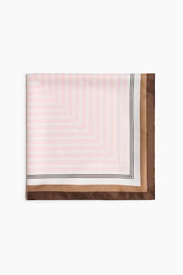 Mönstrad scarf