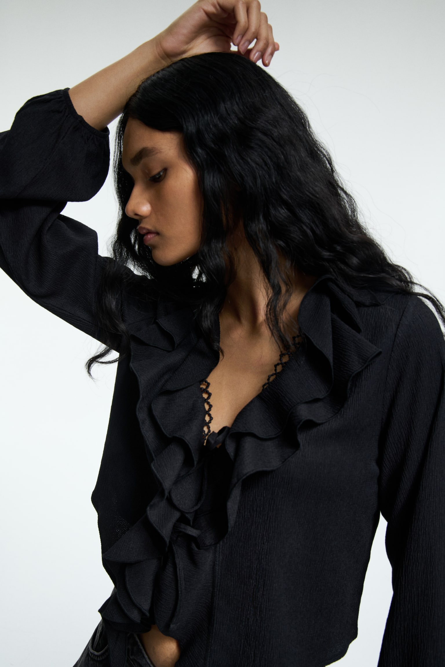 Áo kiểu viền nhún bèo - Màu đen/Màu đỏ/Màu trắng/Hoa/Màu ngọc lam khói - 3