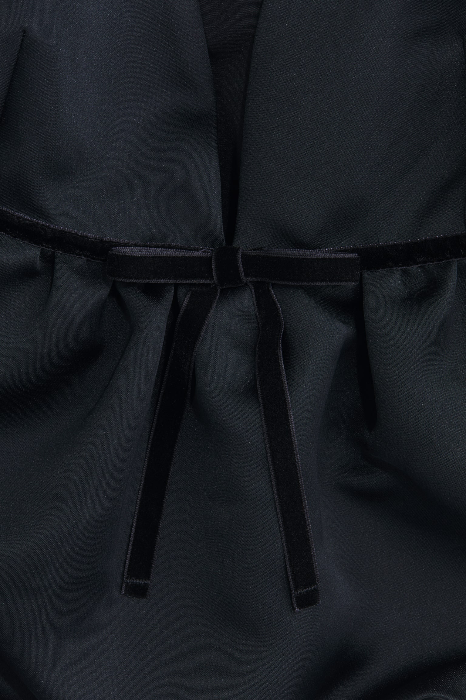 Bombkowy top na ramiączkach - Czarny/Biały - 6