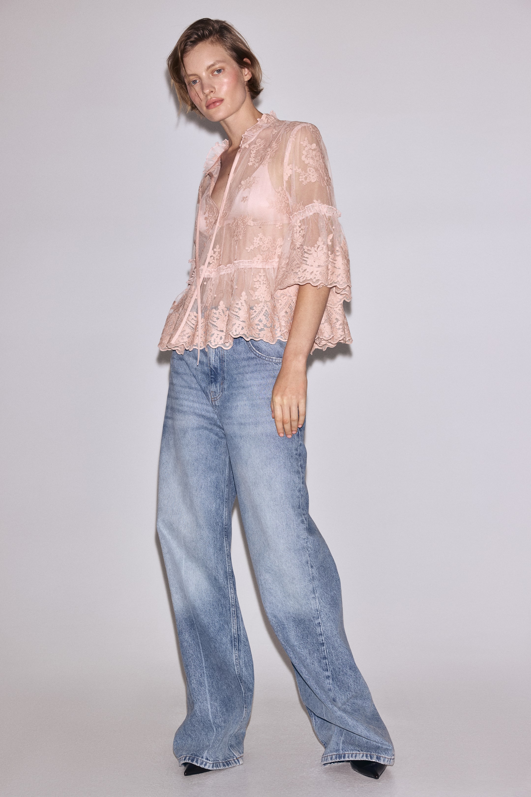 Nagyobb kép megtekintése: Lace blouse - Púderrózsaszín - NŐI | H&M HU 1