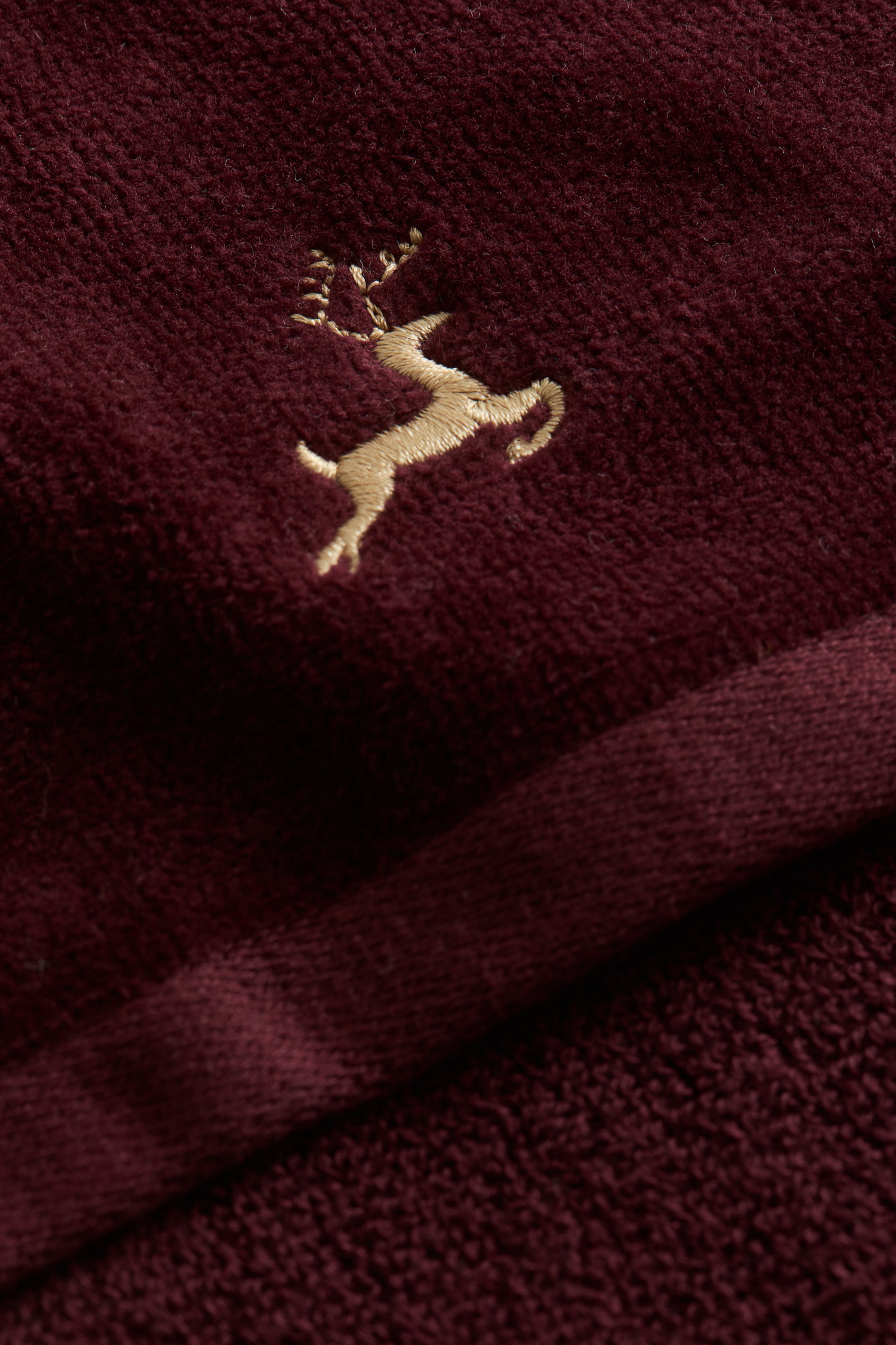 2-Pack Embroidered Guest Towels