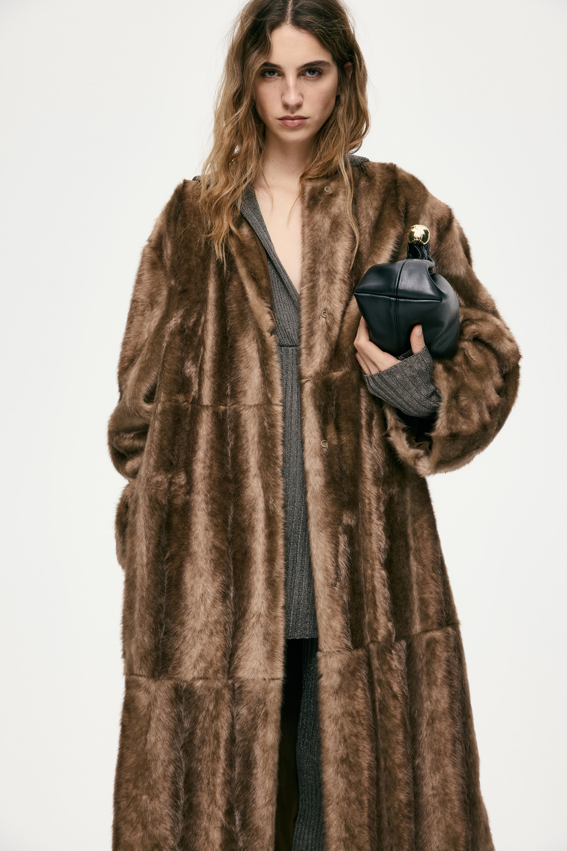 이미지 확대 보기: 머플러 디테일 코트 - 다크 베이지 - 여성 | H&M KR 2