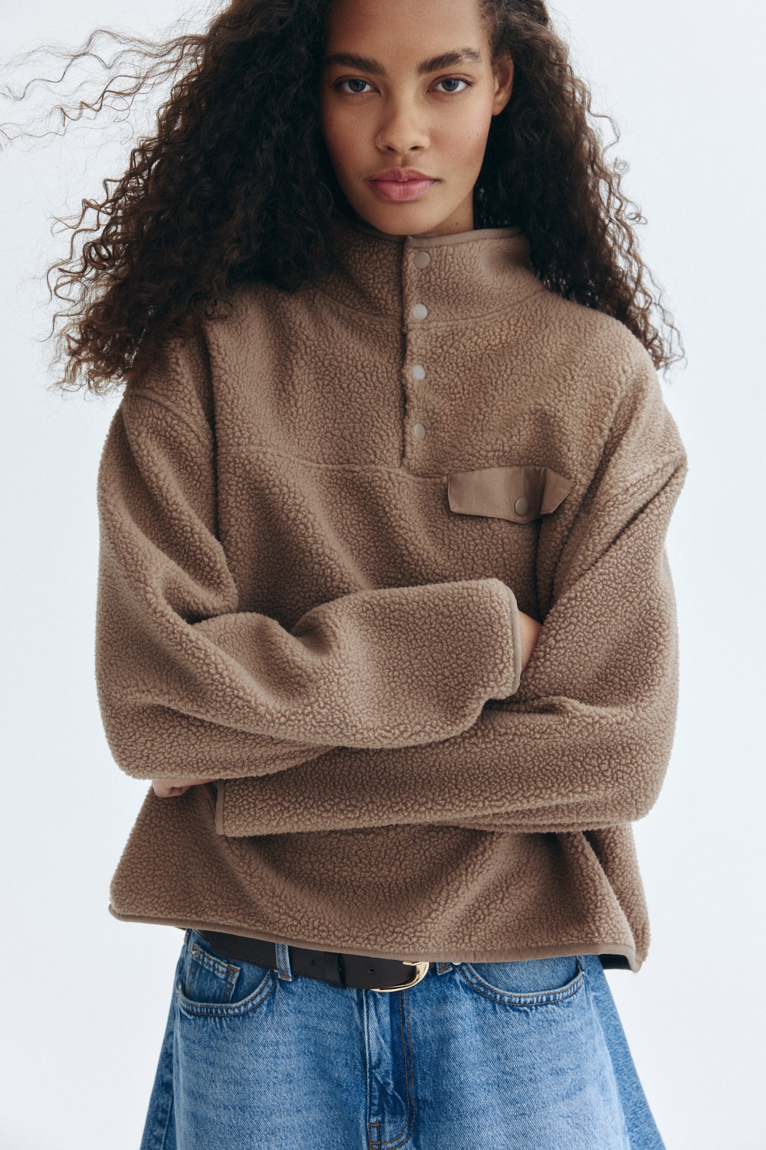 Женский свитшот H&M Teddy Fleece, цвет: Бежевый — фото 2
