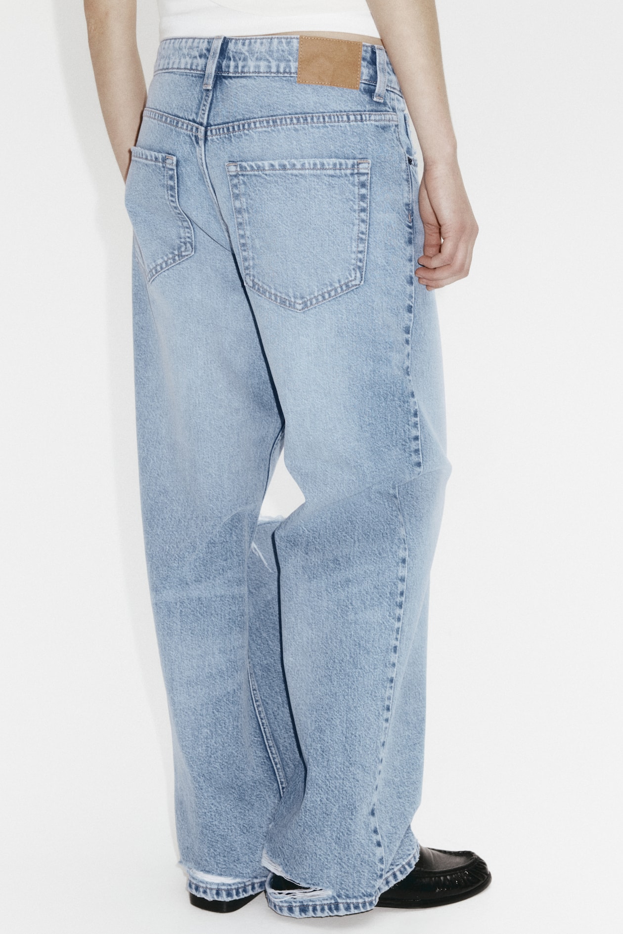 Wide Regular Jeans - image 3