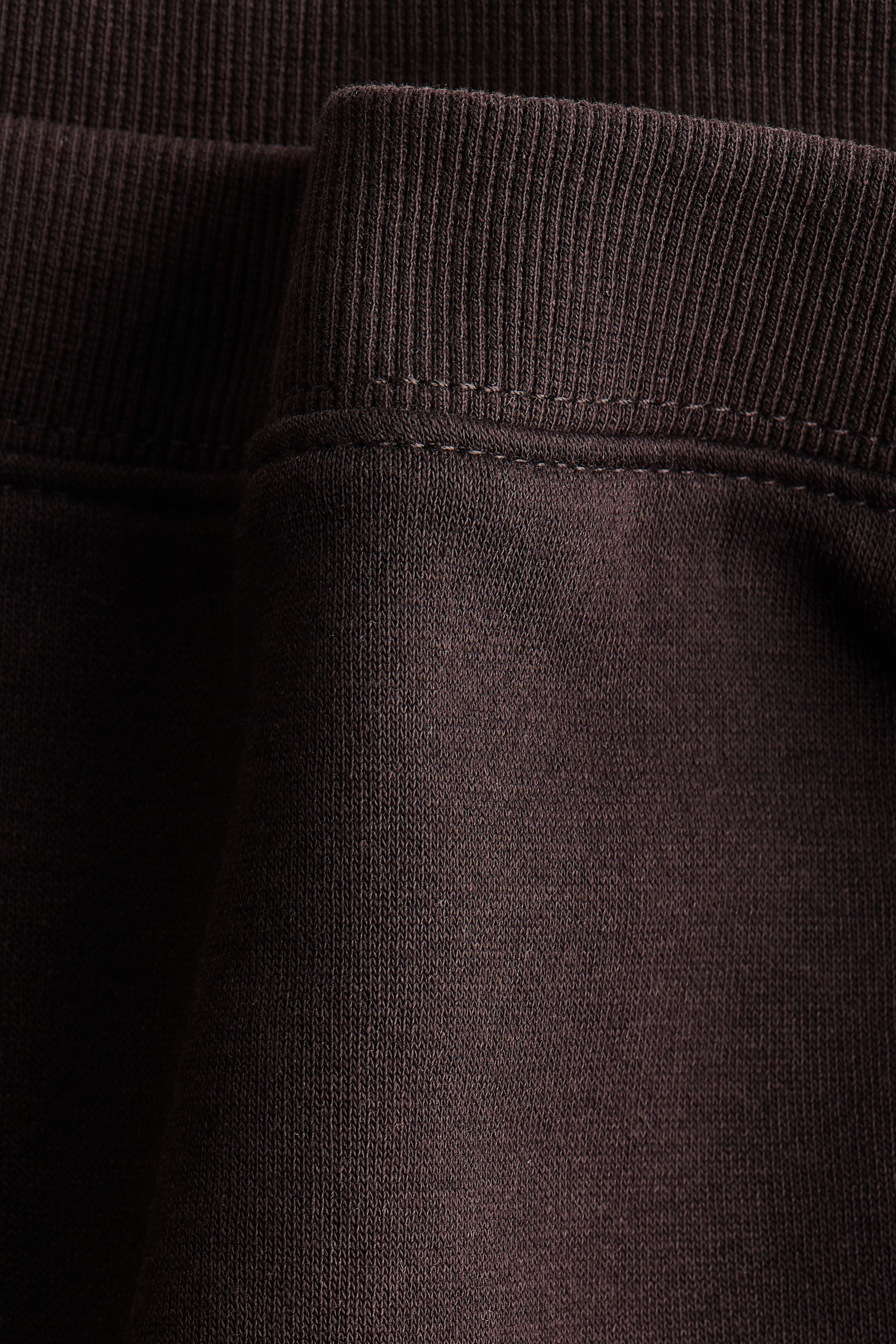 Agrandir l'image: One-shoulder sweatshirt - Marron foncé - FEMME | H&M FR 6