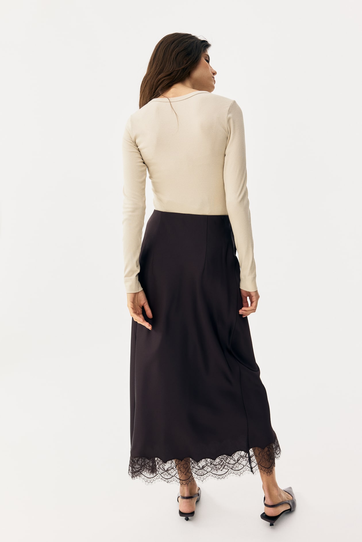 MAMA Lace-Trimmed Satin Skirt - image 4