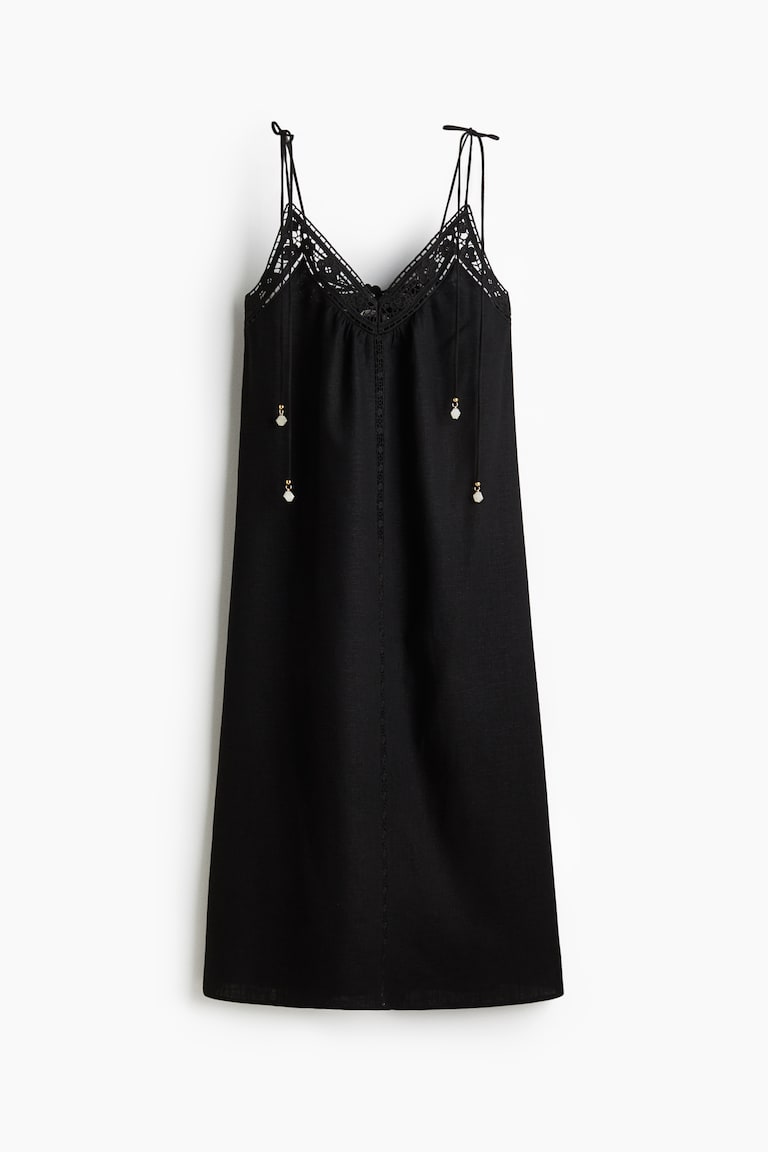 embroidered dress hm Women's White/floral Embroidered Open-Back Dress