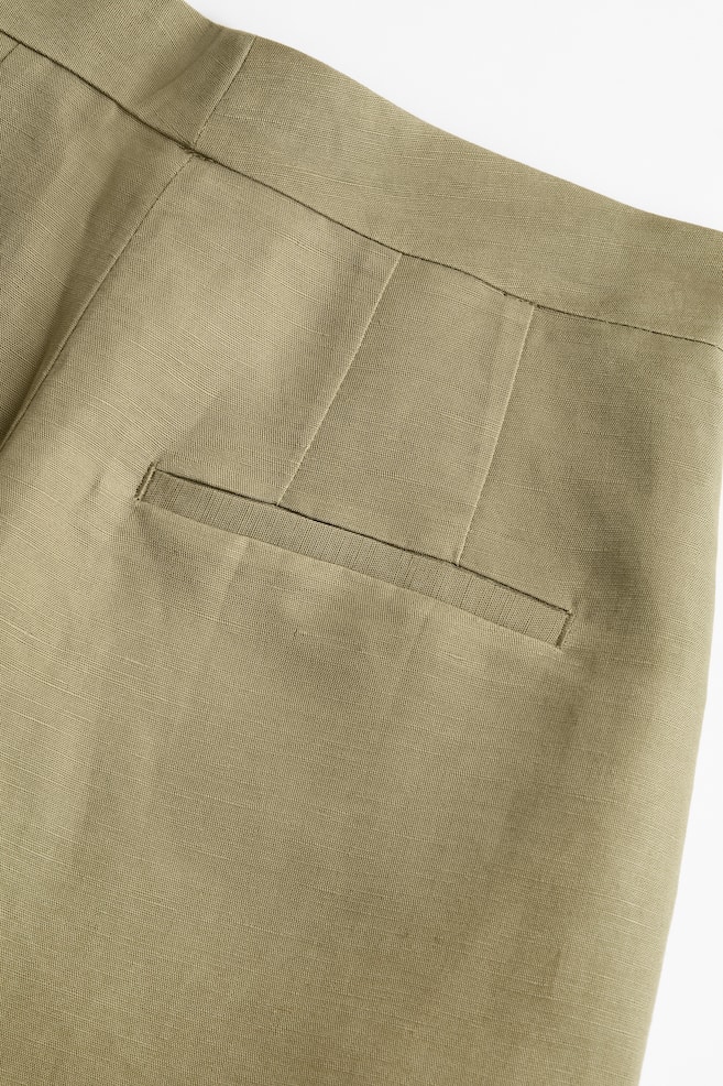 Linen-blend shorts - Khaki green/Light beige/White - 6