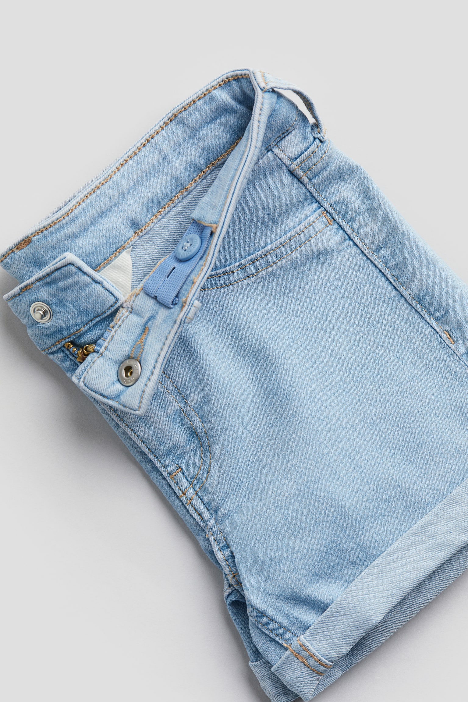 Superstretch Denim Shorts - Light denim blue/Light pink/Denim blue/Dark denim blue/Light denim blue - 2