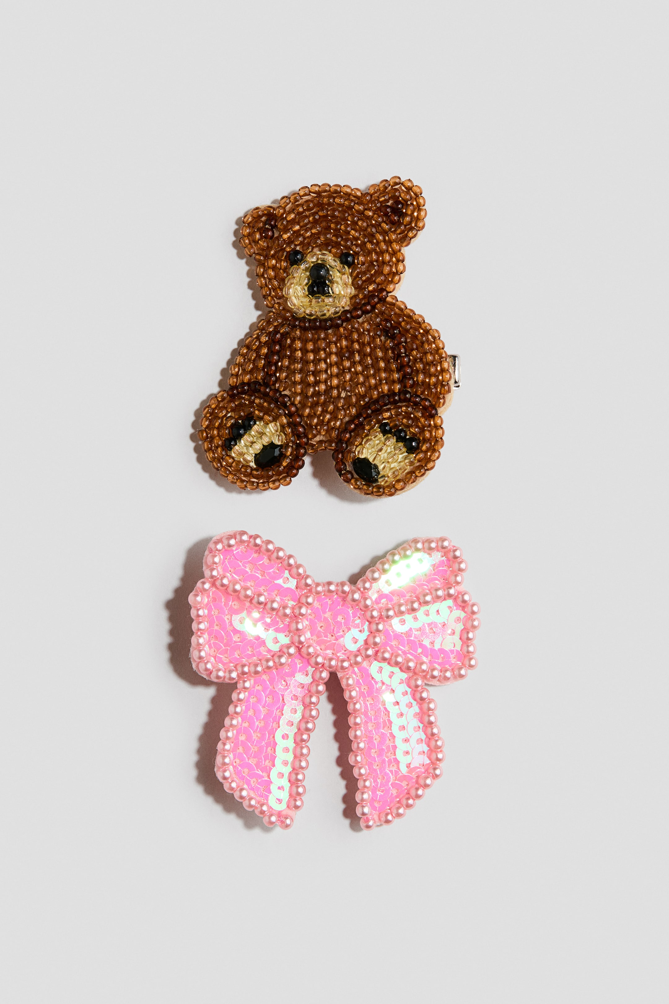 Переглянути збільшене зображення: 2-pack beaded hair clips - Рожевий/плюшевий ведмедик - Kids | H&M UA 1