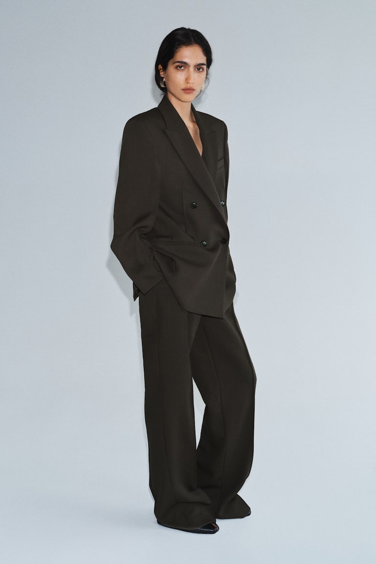 Vunene pantalone elegantnog kroja